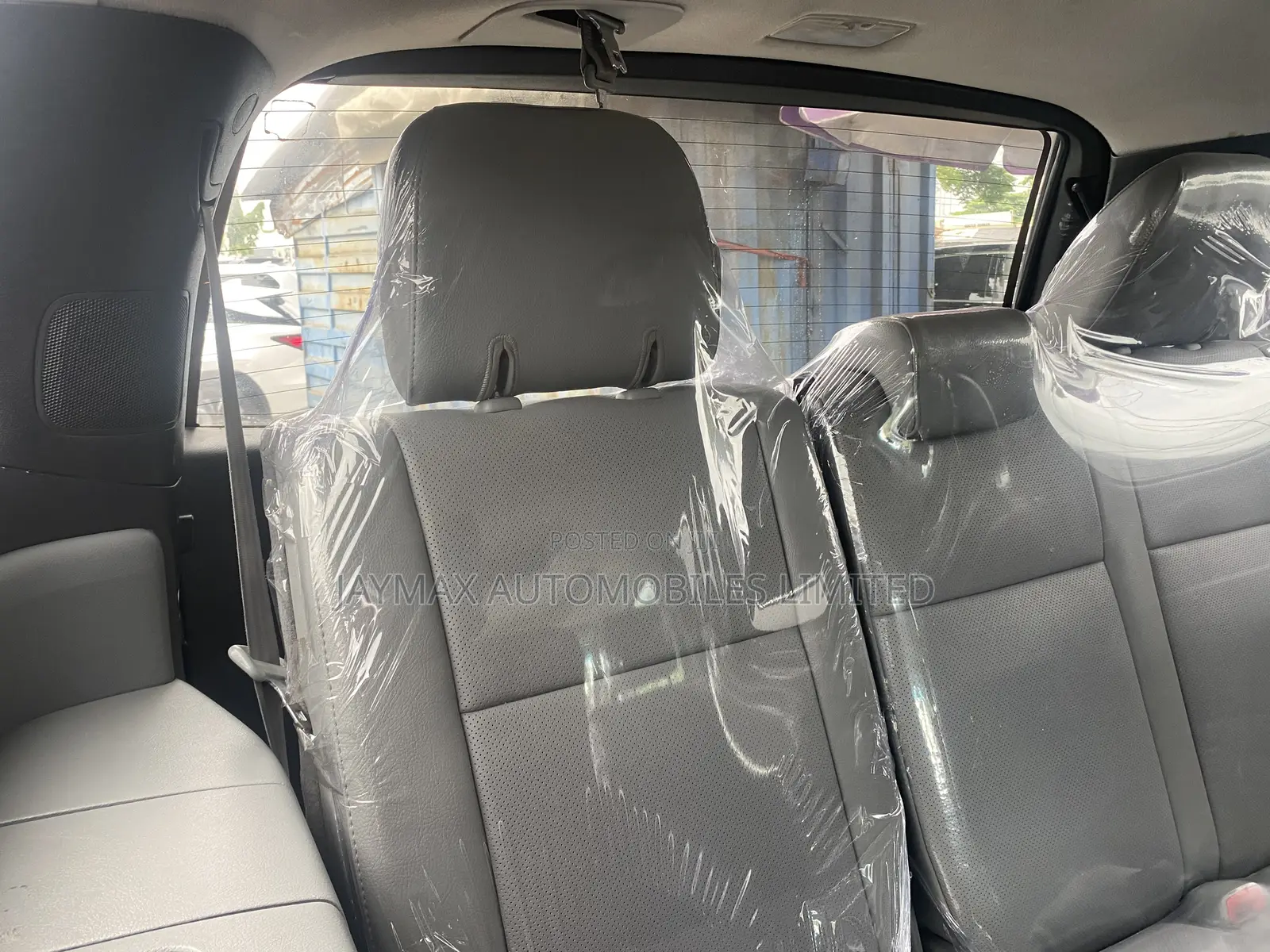 Toyota Sequoia Platinum 4x4 2018 Black