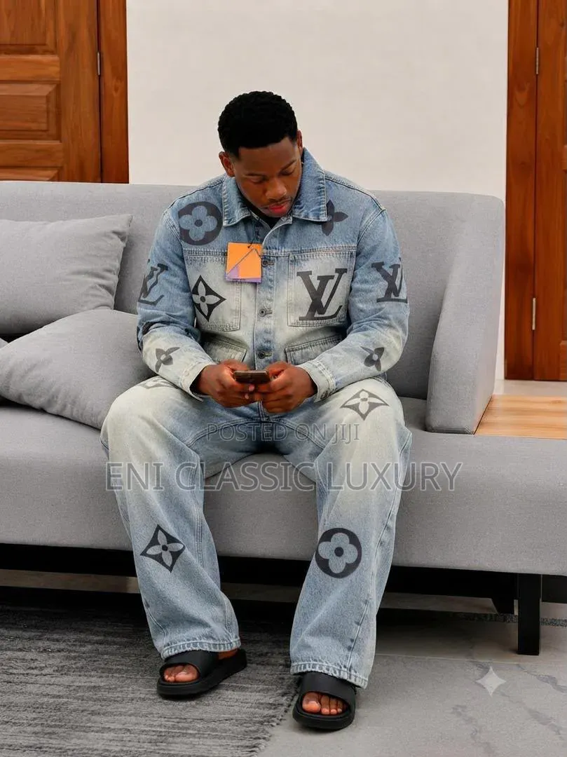 Premium Quality Luxury Men's Cargo Up and Down Well Branded