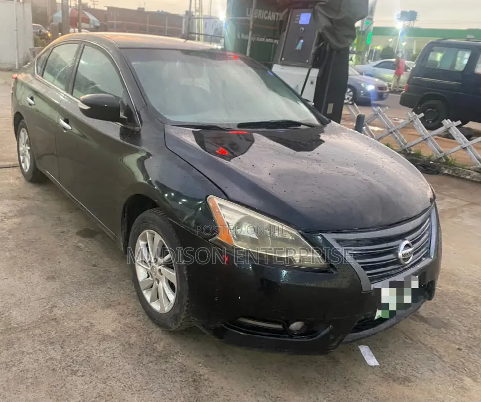 Nissan Sentra 2013 Black