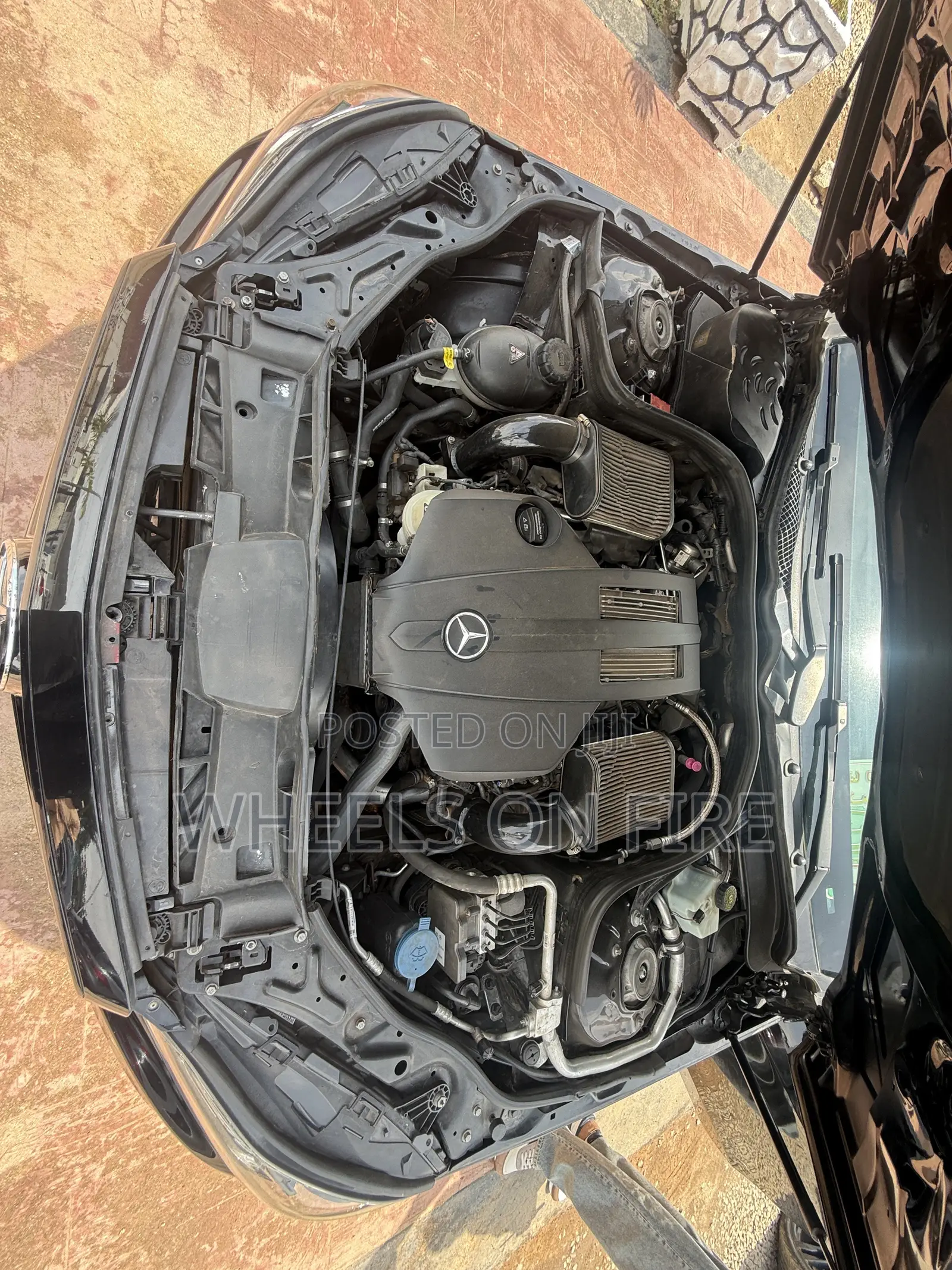 Mercedes-Benz E400 2016 Black