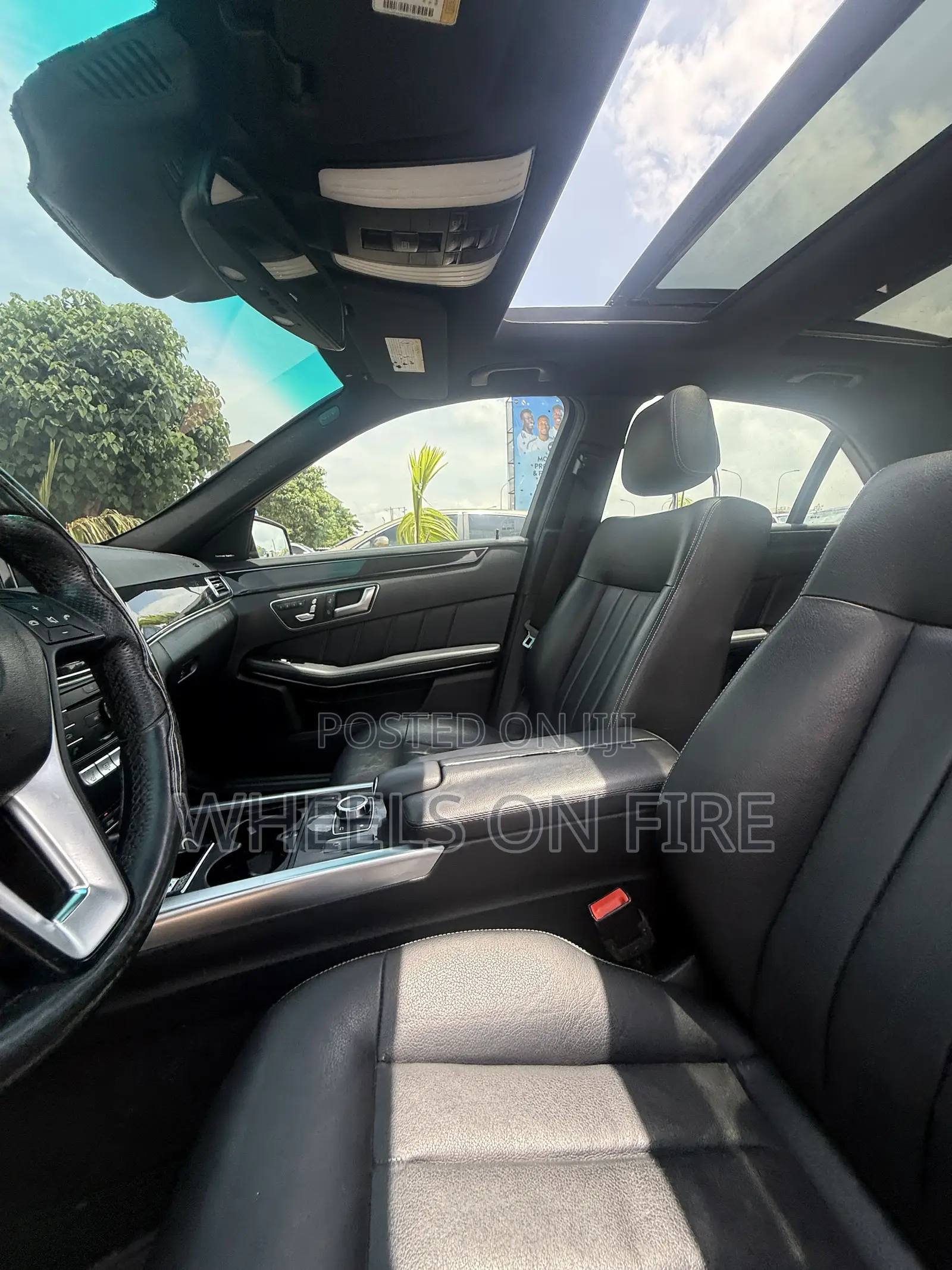 Mercedes-Benz E400 2016 Black