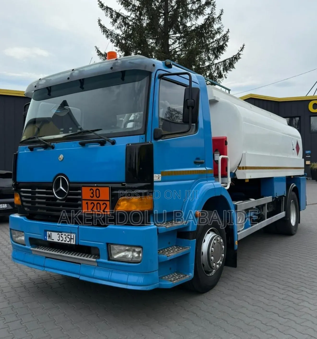 14300lit Diesel Truck