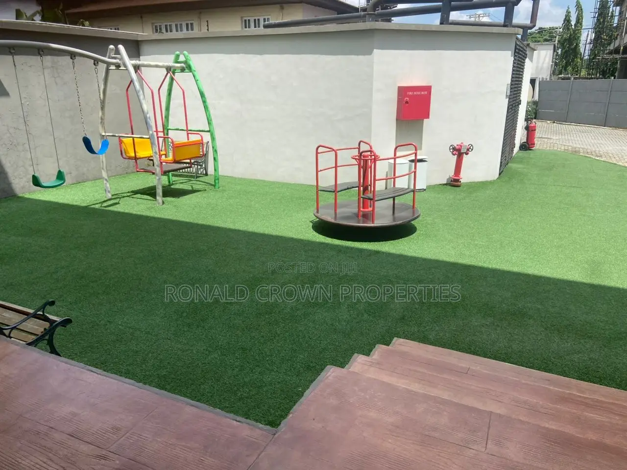 3bdrm Apartment in Ikeja GRA for rent