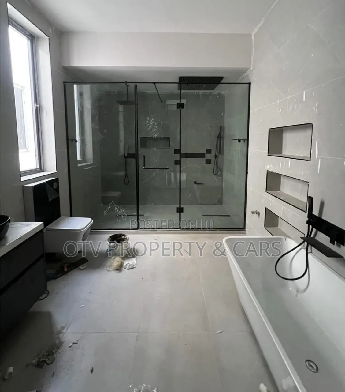 6bdrm Duplex in Lekki Phase 1 for sale