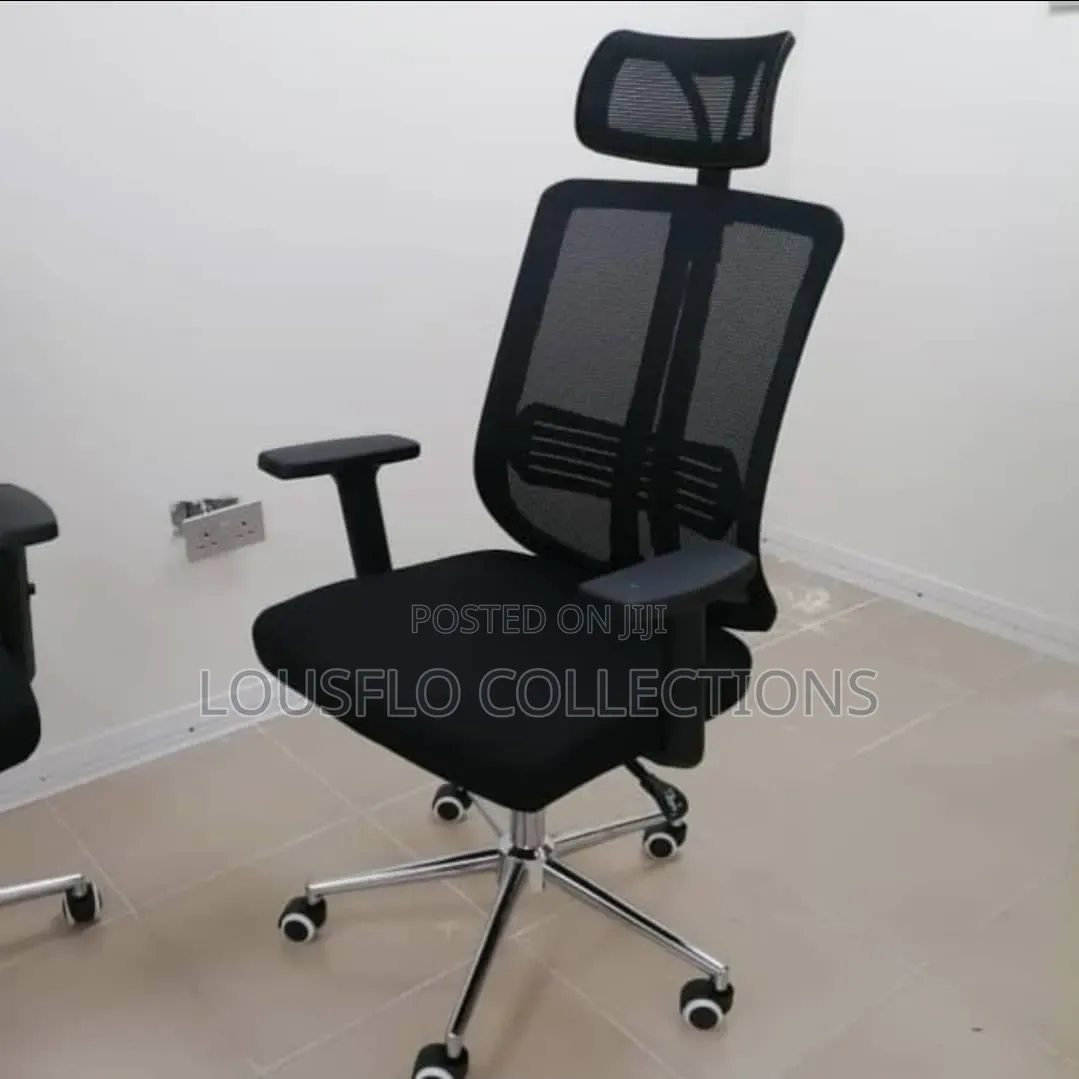 Your Quality Executive Mesh Office Chair With Adjustable Handle