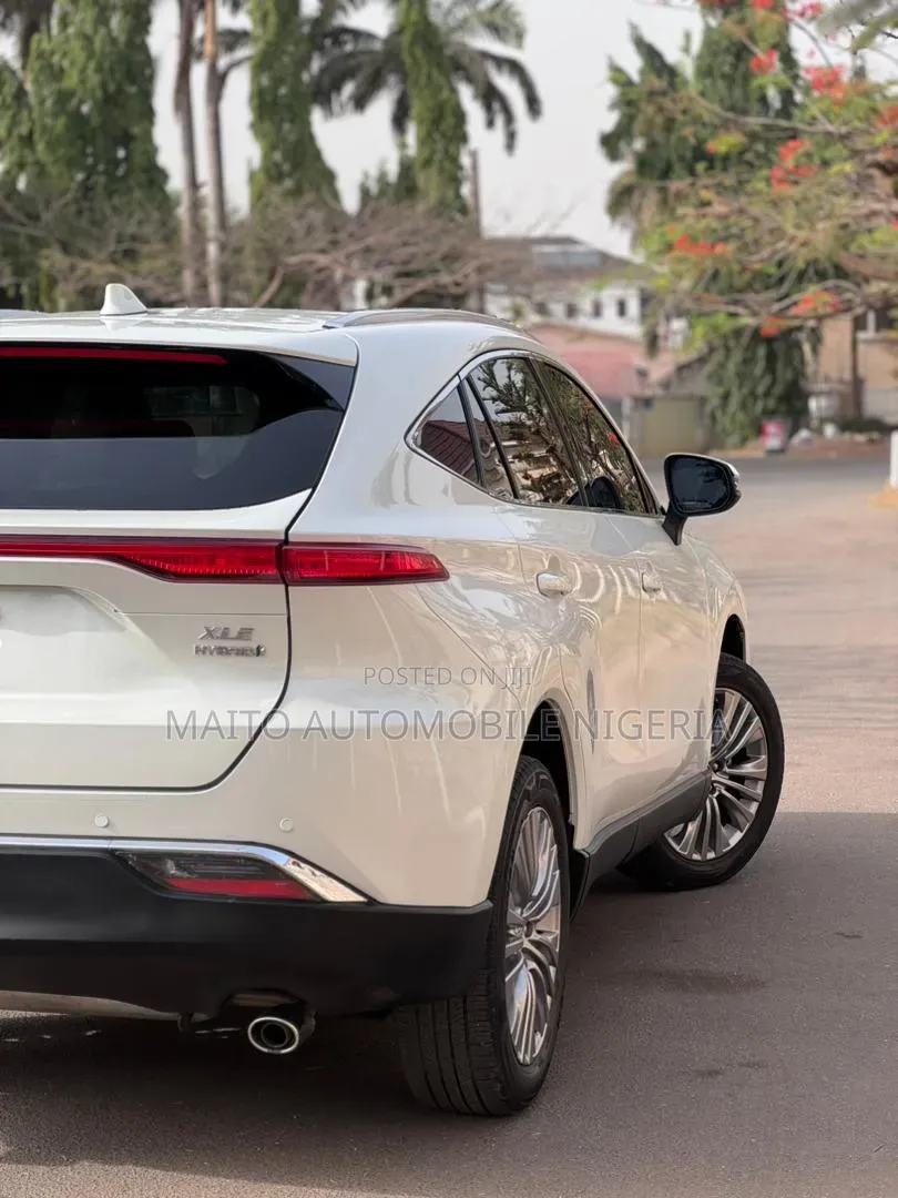 Toyota Venza Limited 2021 White