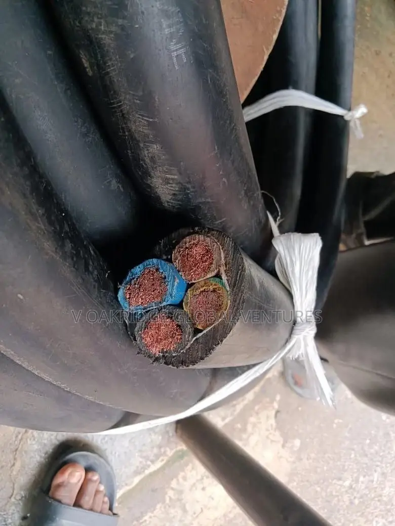 Best Quality 25mm 4 Core Flexible Trs Full Gauge Pure Copper Cable