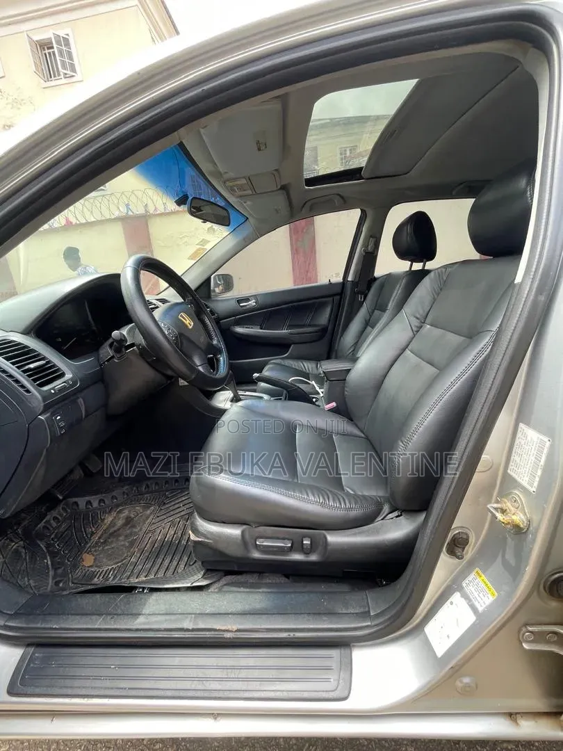 Honda Accord 2007 Brown