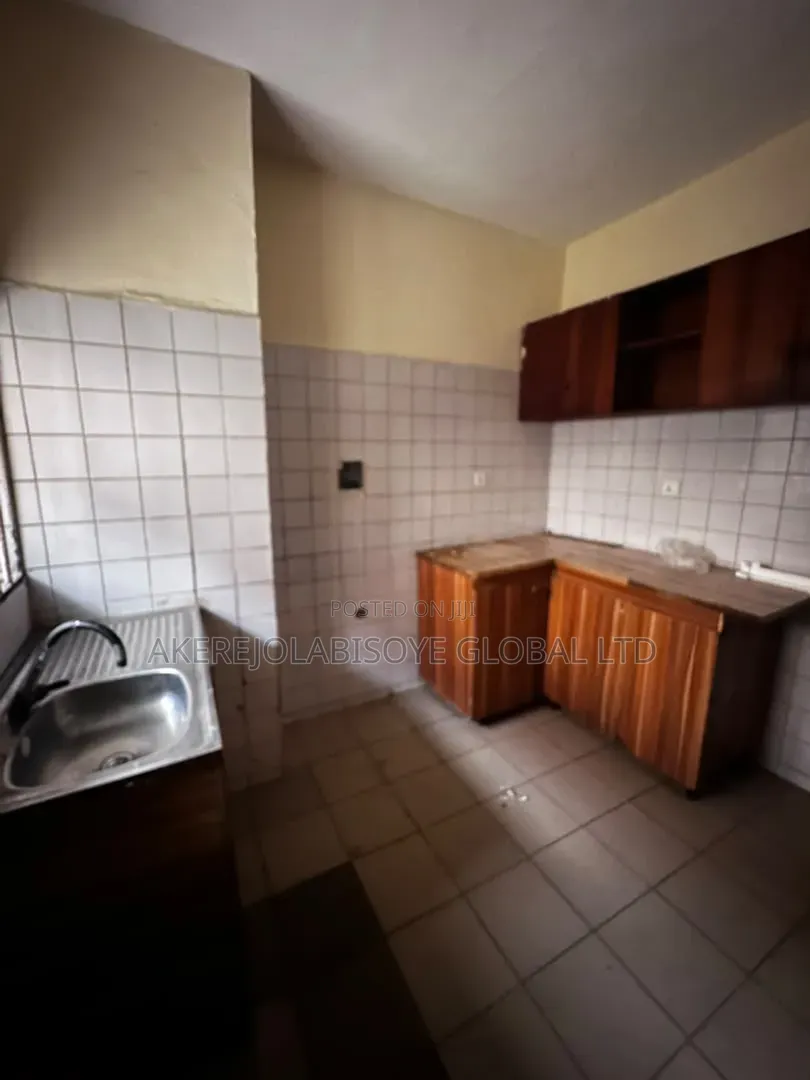 2bdrm Apartment in Wuse Zone 6 for rent