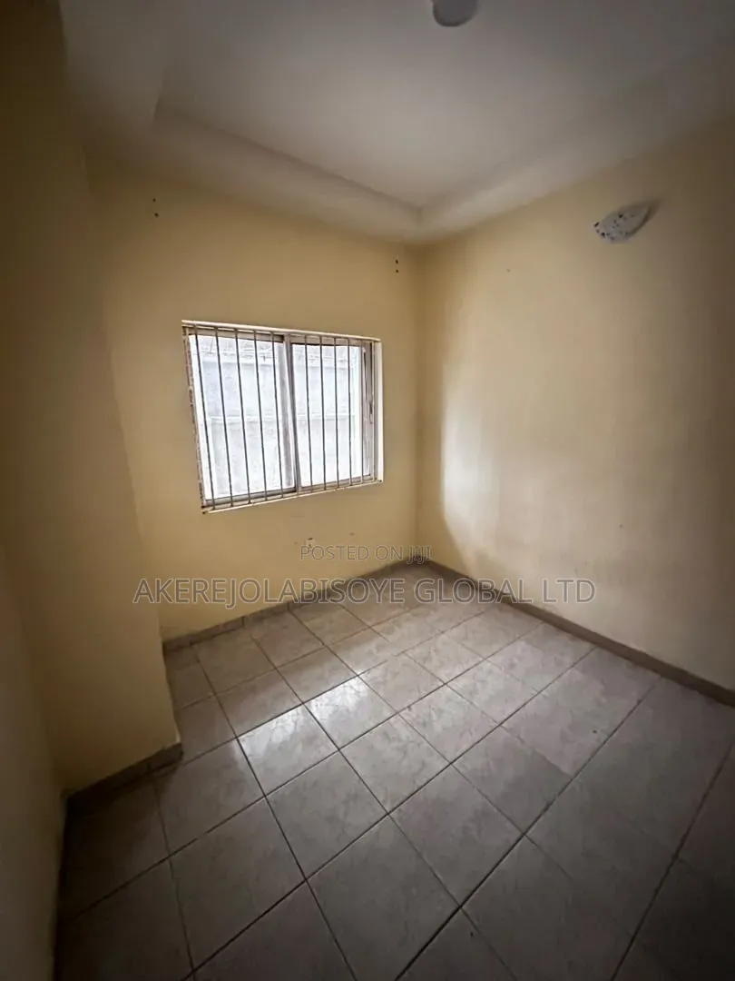 2bdrm Apartment in Wuse Zone 6 for rent