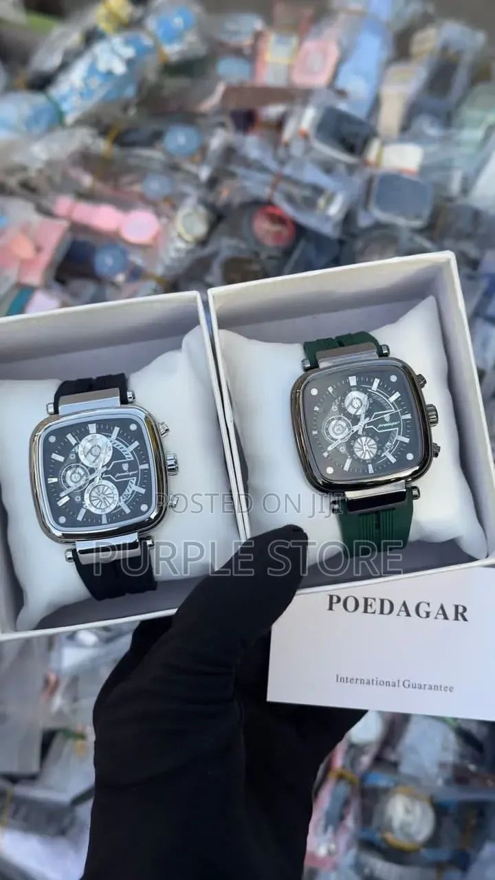 Poedagar Luminous Chronograph Rubber Strap Watch
