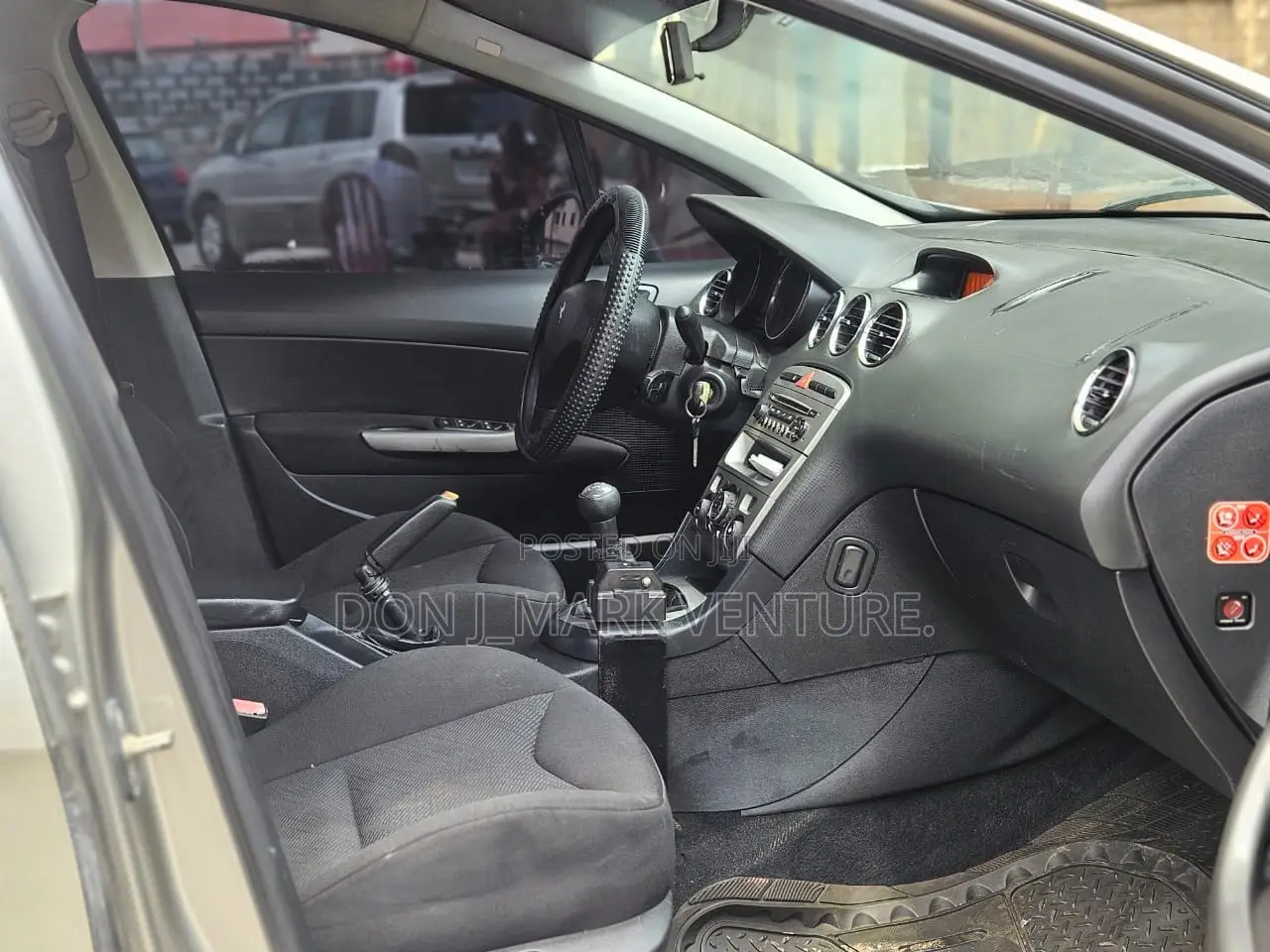 Peugeot 308 2012 Green