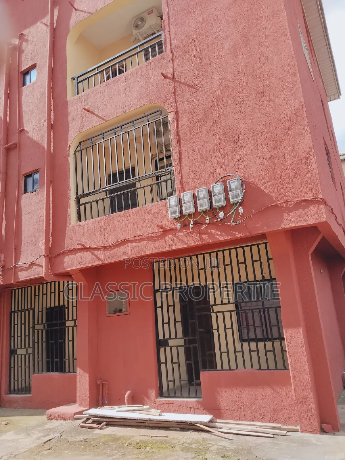 1bdrm House in Classic Properties for rent