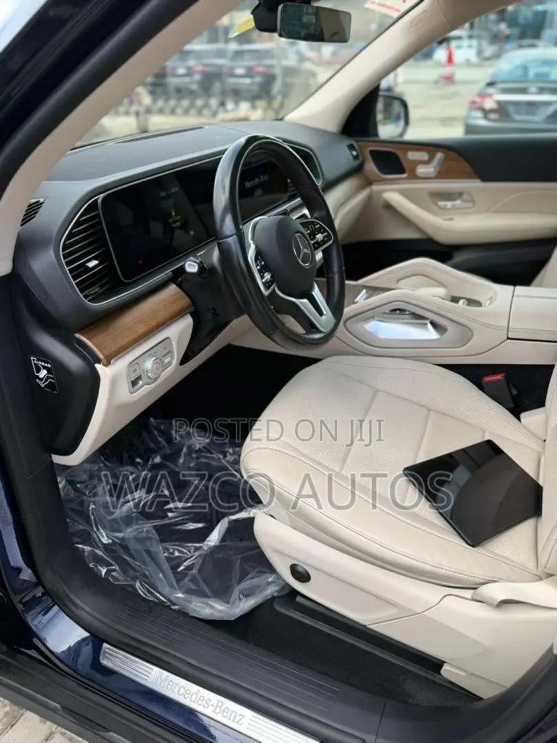 Mercedes-Benz GLE-Class 2022 Blue