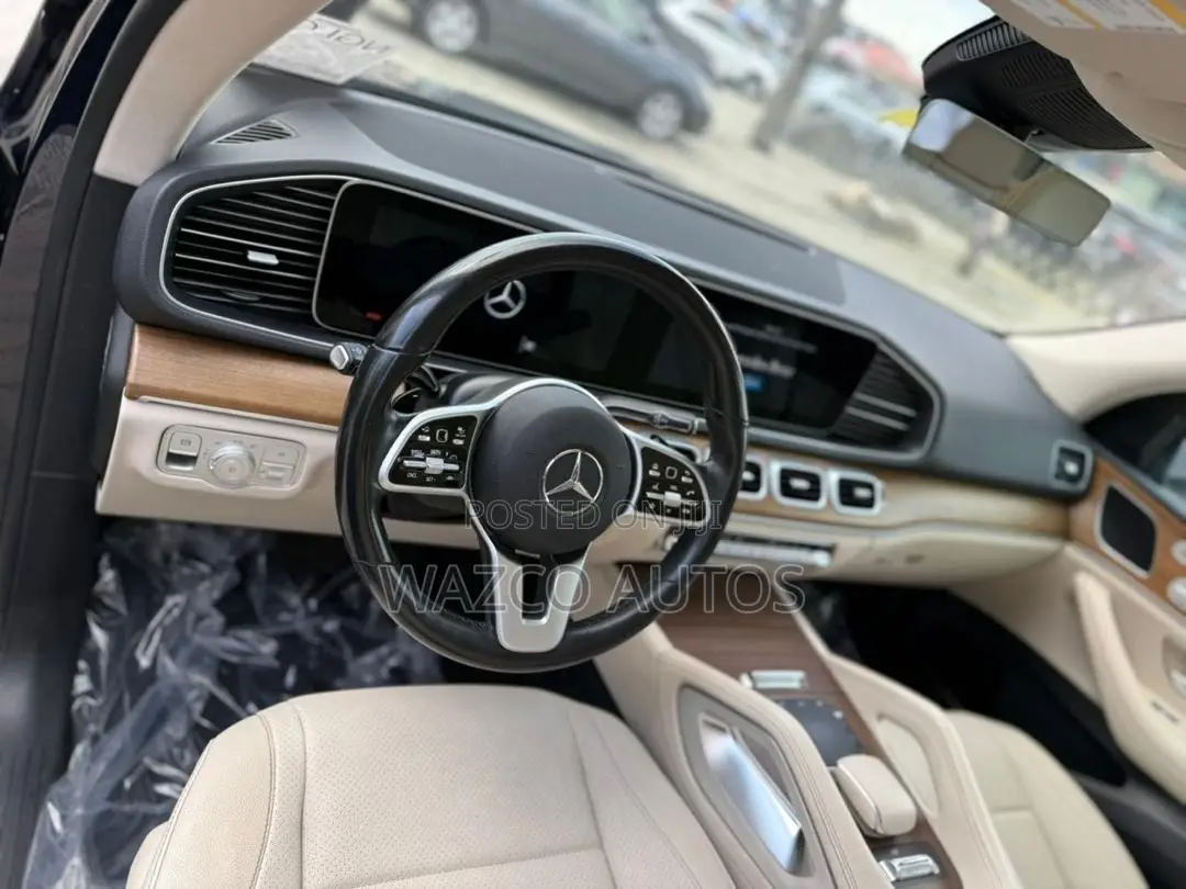 Mercedes-Benz GLE-Class 2022 Blue