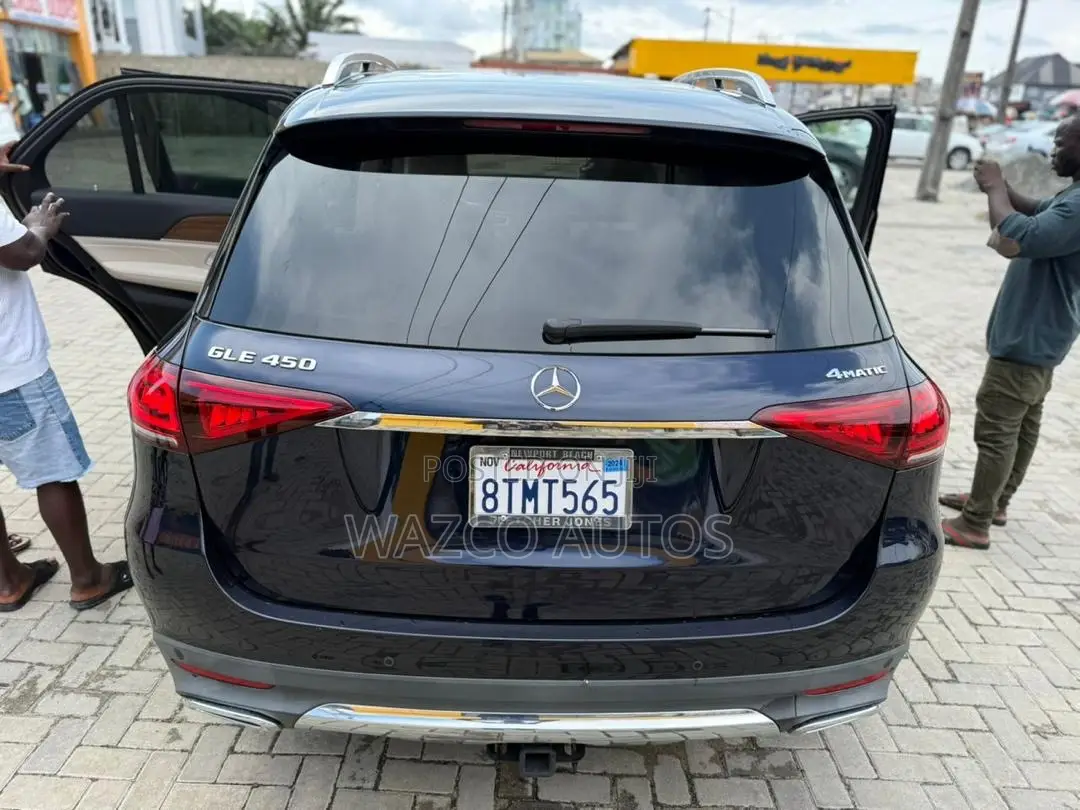 Mercedes-Benz GLE-Class 2022 Blue