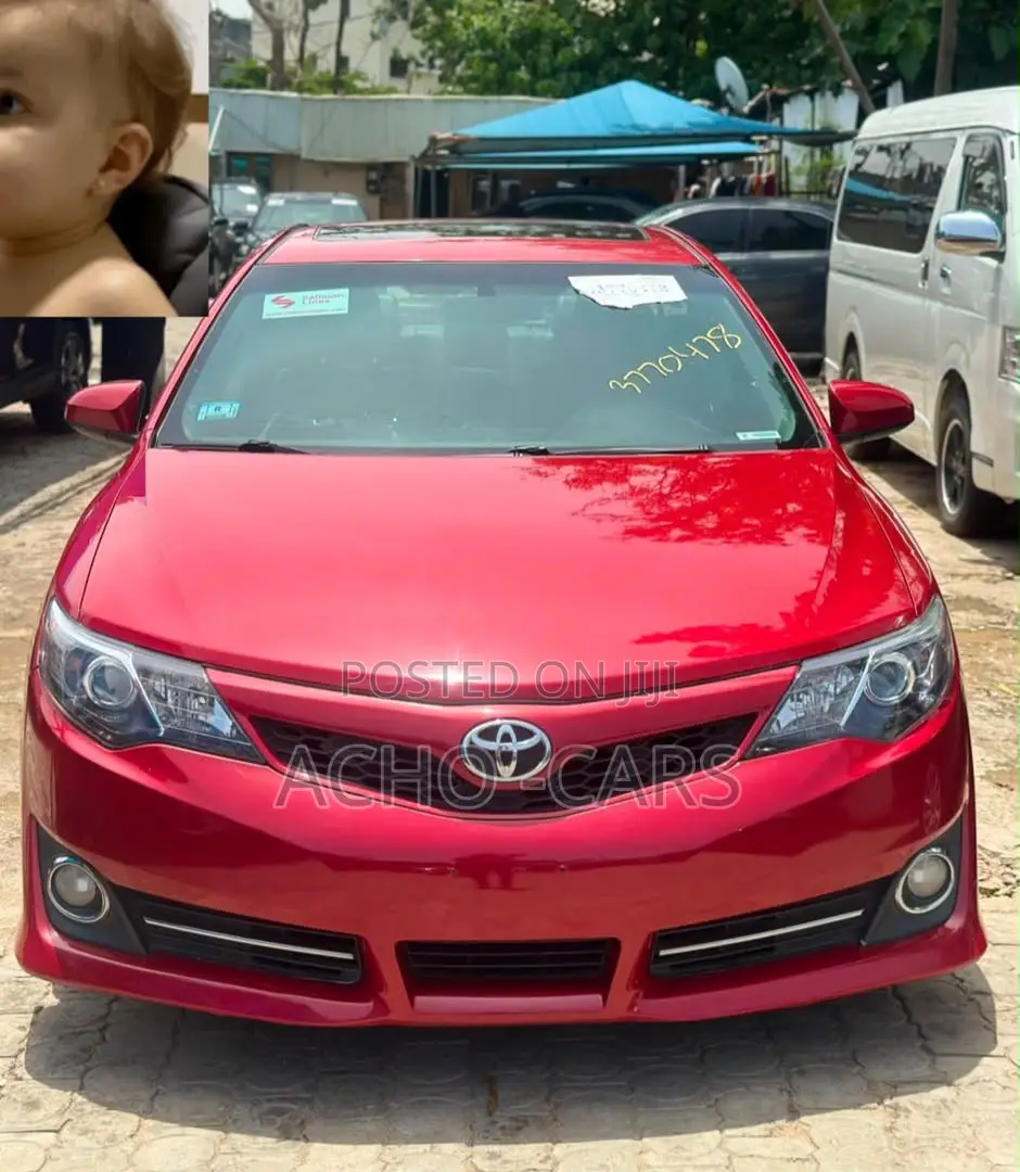Toyota Camry 2013 Red