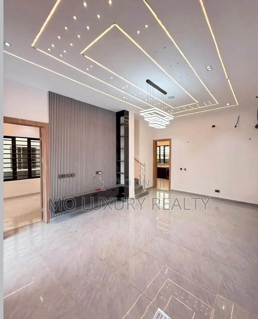 4bdrm Duplex in Ajah for rent