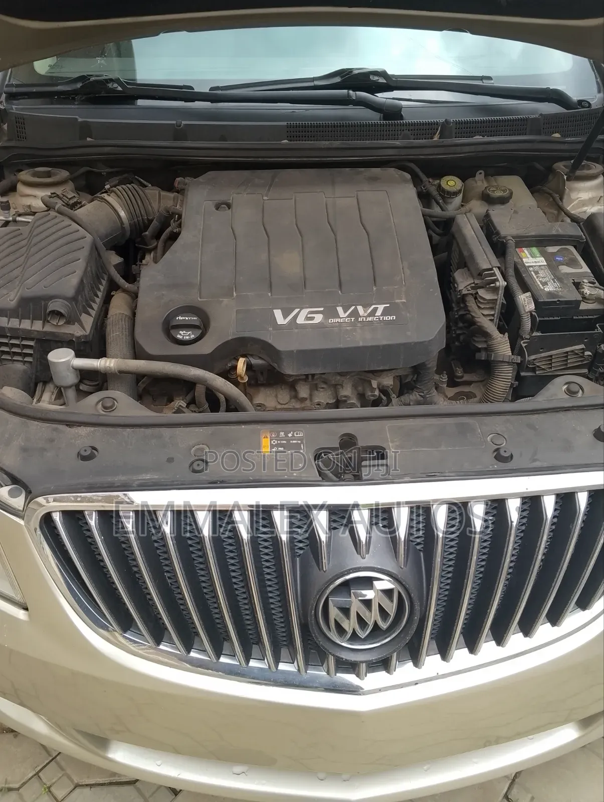 Buick LaCrosse 2013 Gold