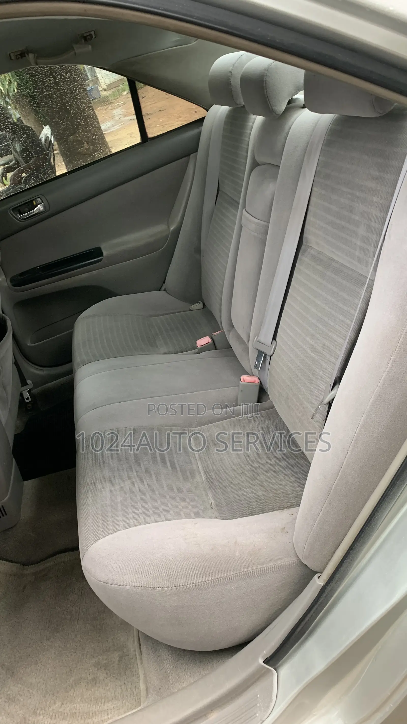 Toyota Camry LE 4dr Sedan (2.4L 4cyl 5A) 2006 Silver