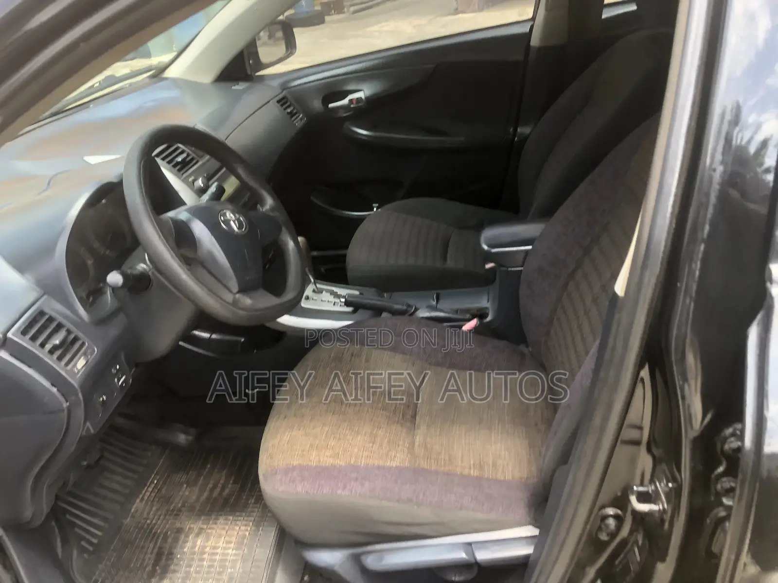 Toyota Corolla 2010 Black