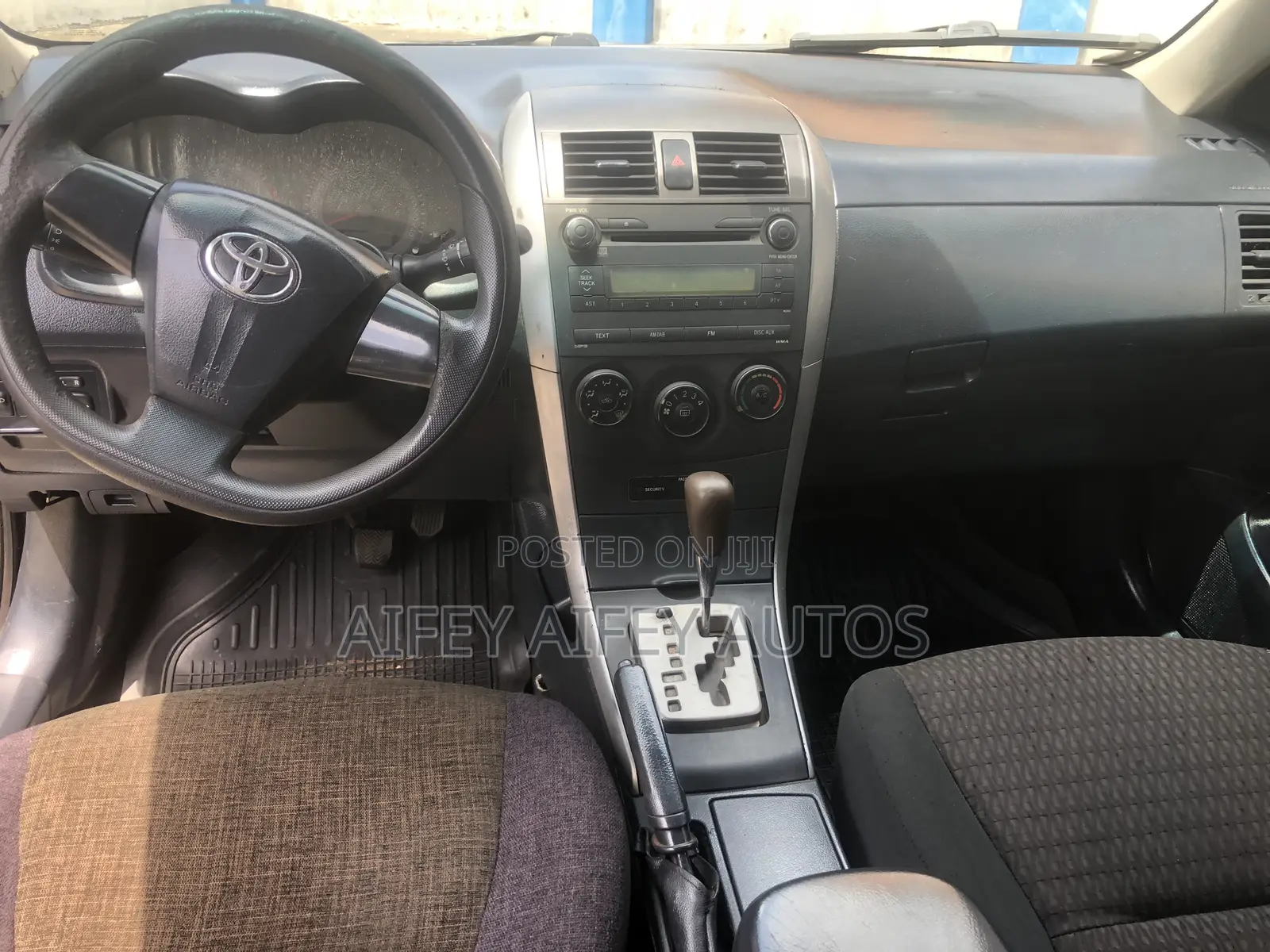 Toyota Corolla 2010 Black