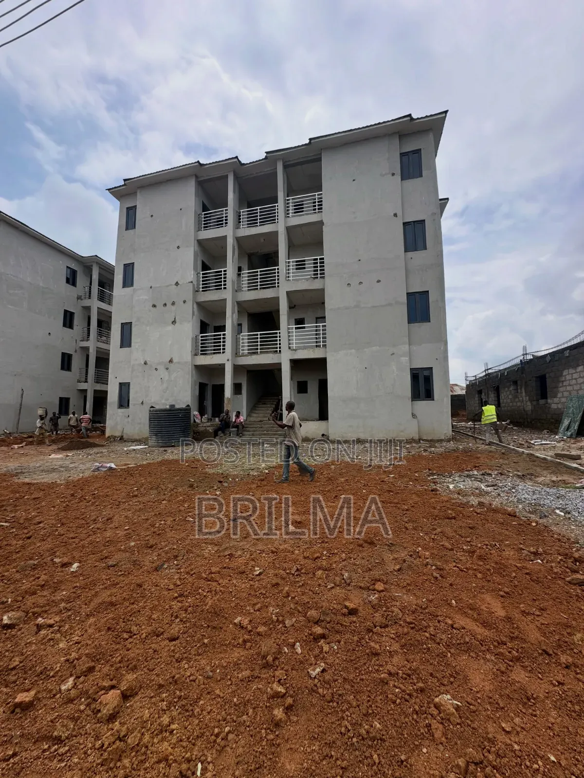 3bdrm Apartment in Life Camp for sale