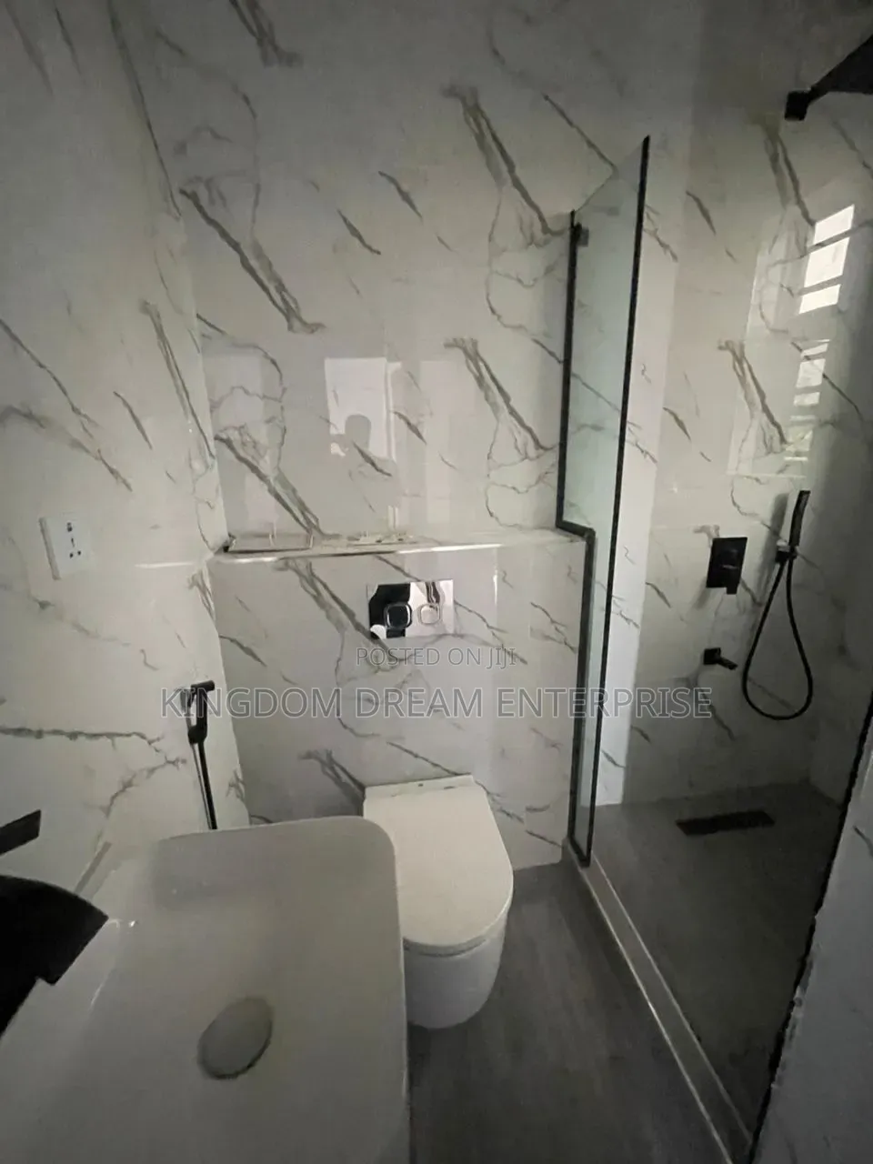 4bdrm Duplex in Adeniyi Jones Ikeja for sale