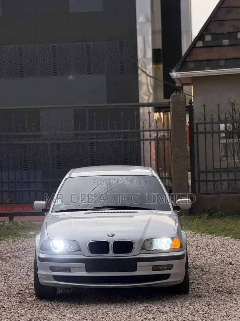 BMW 3 Series 2004 Silver