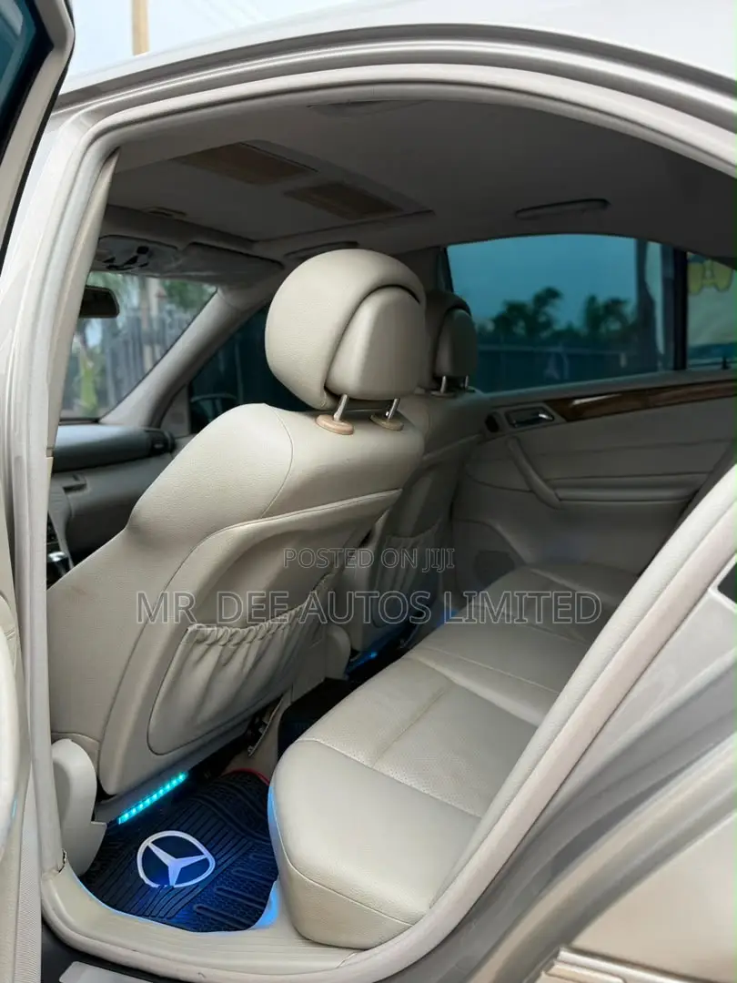 Mercedes-Benz C230 2007 Gray