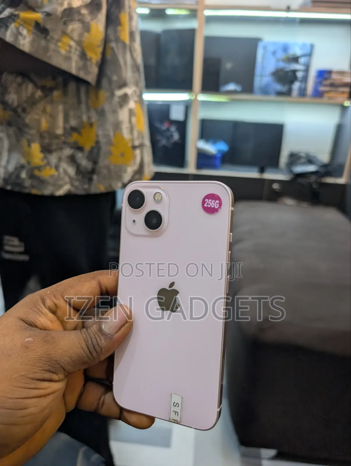 Apple iPhone 13 256 GB Pink