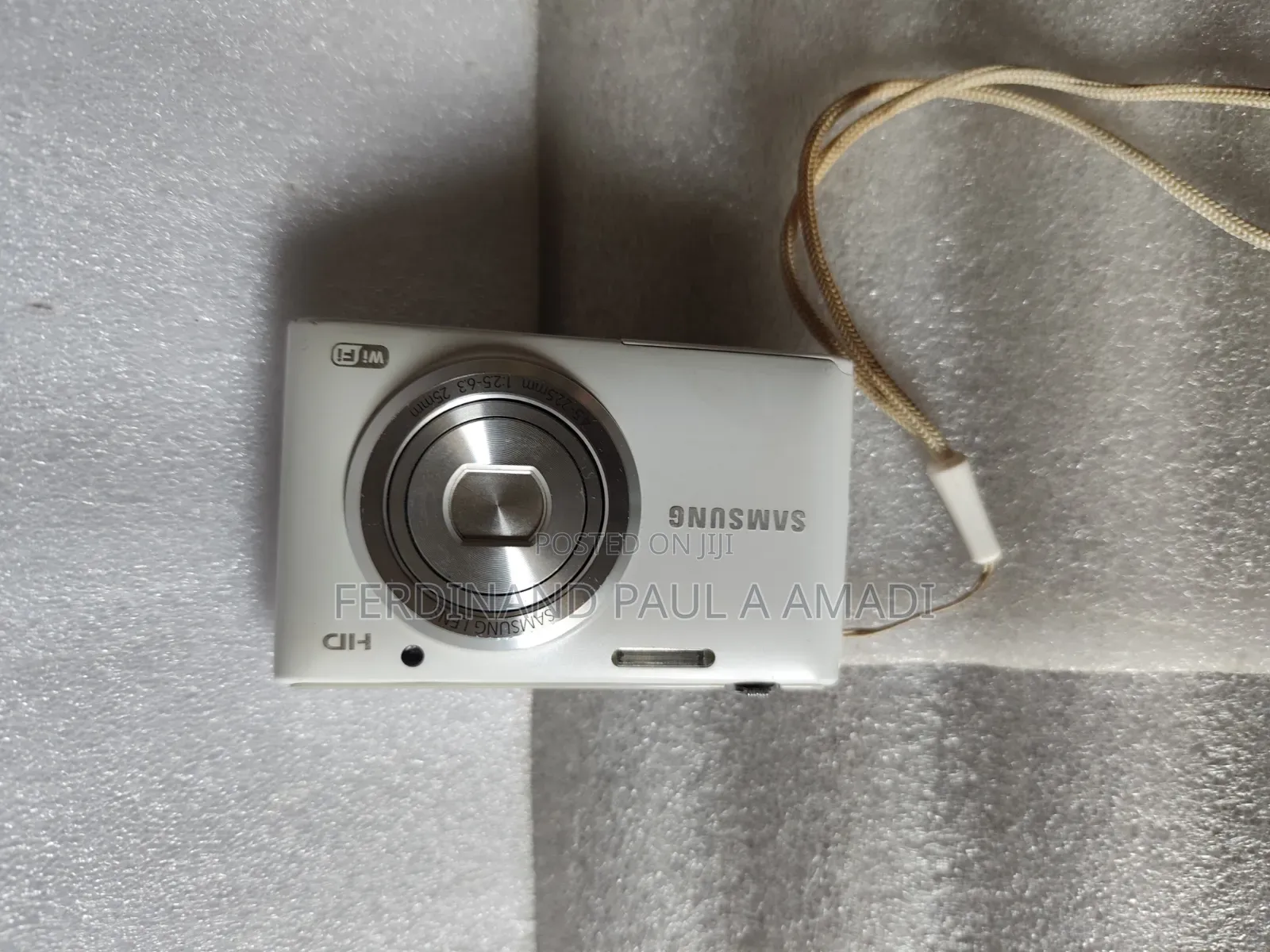 Samsung Digital Photo Video Camera for Vintage Passport Snapping