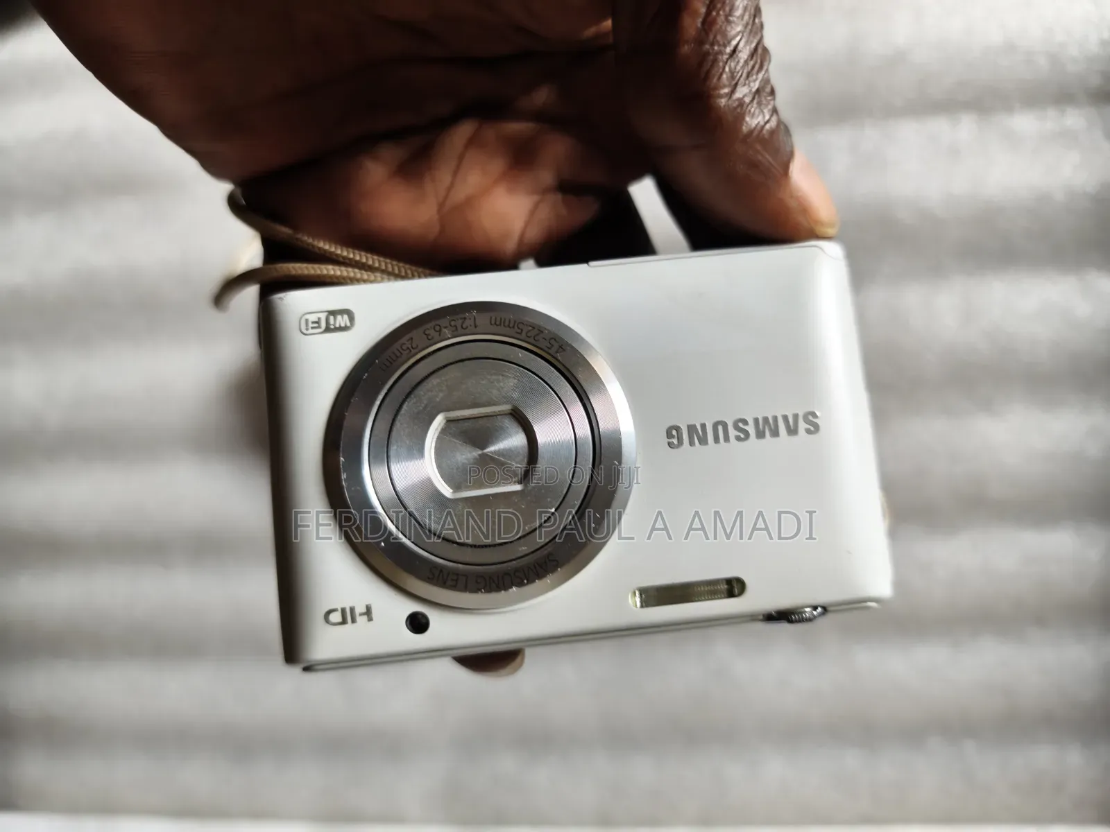 Samsung Digital Photo Video Camera for Vintage Passport Snapping