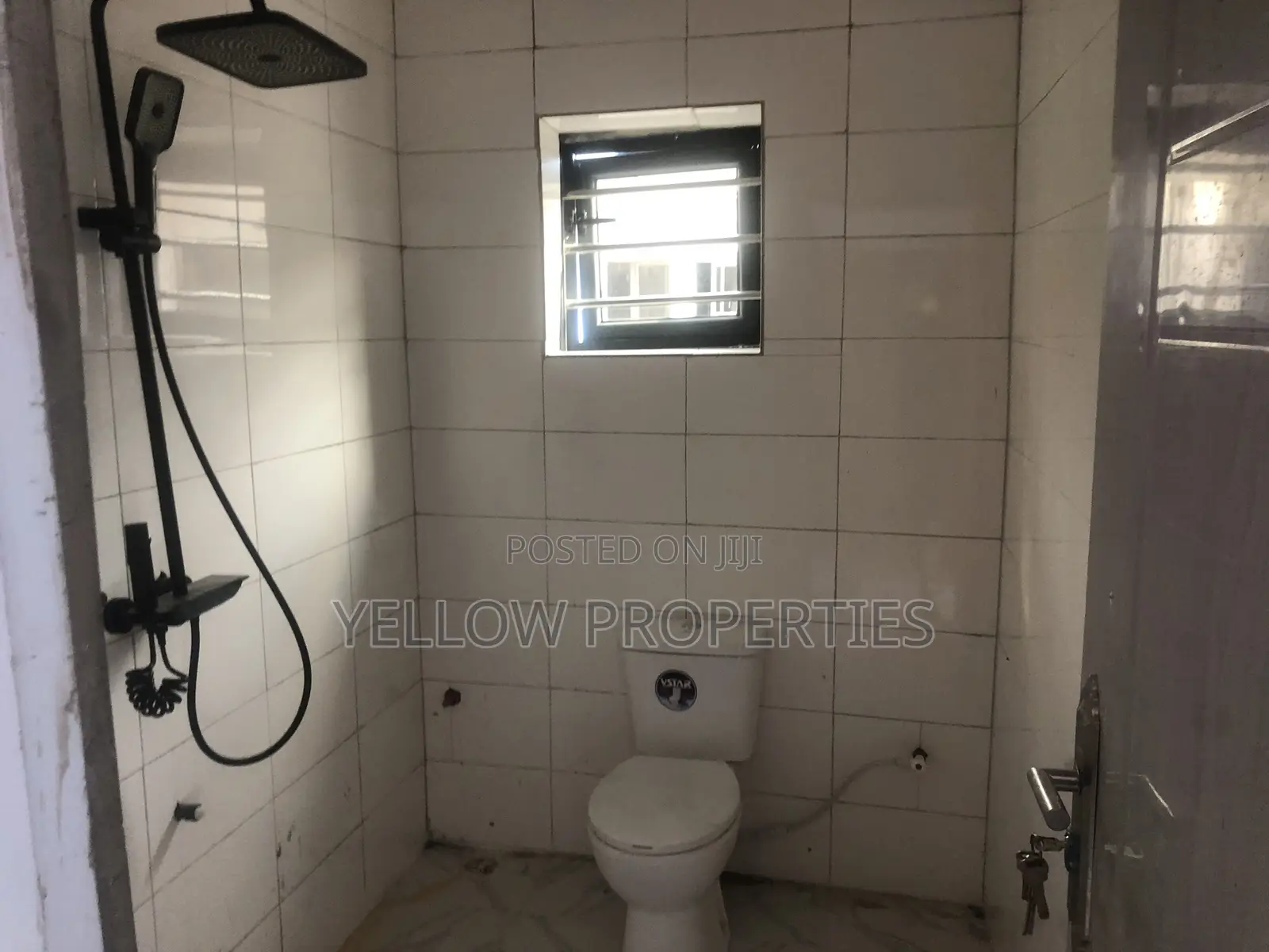 Furnished 3bdrm Apartment in Ago Palace for sale