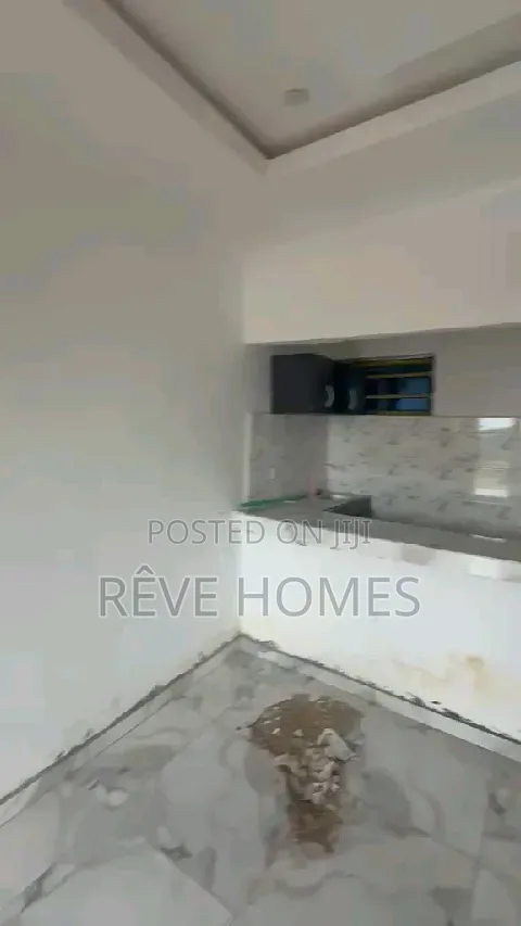 Studio Apartment in Bariga / Shomolu for rent