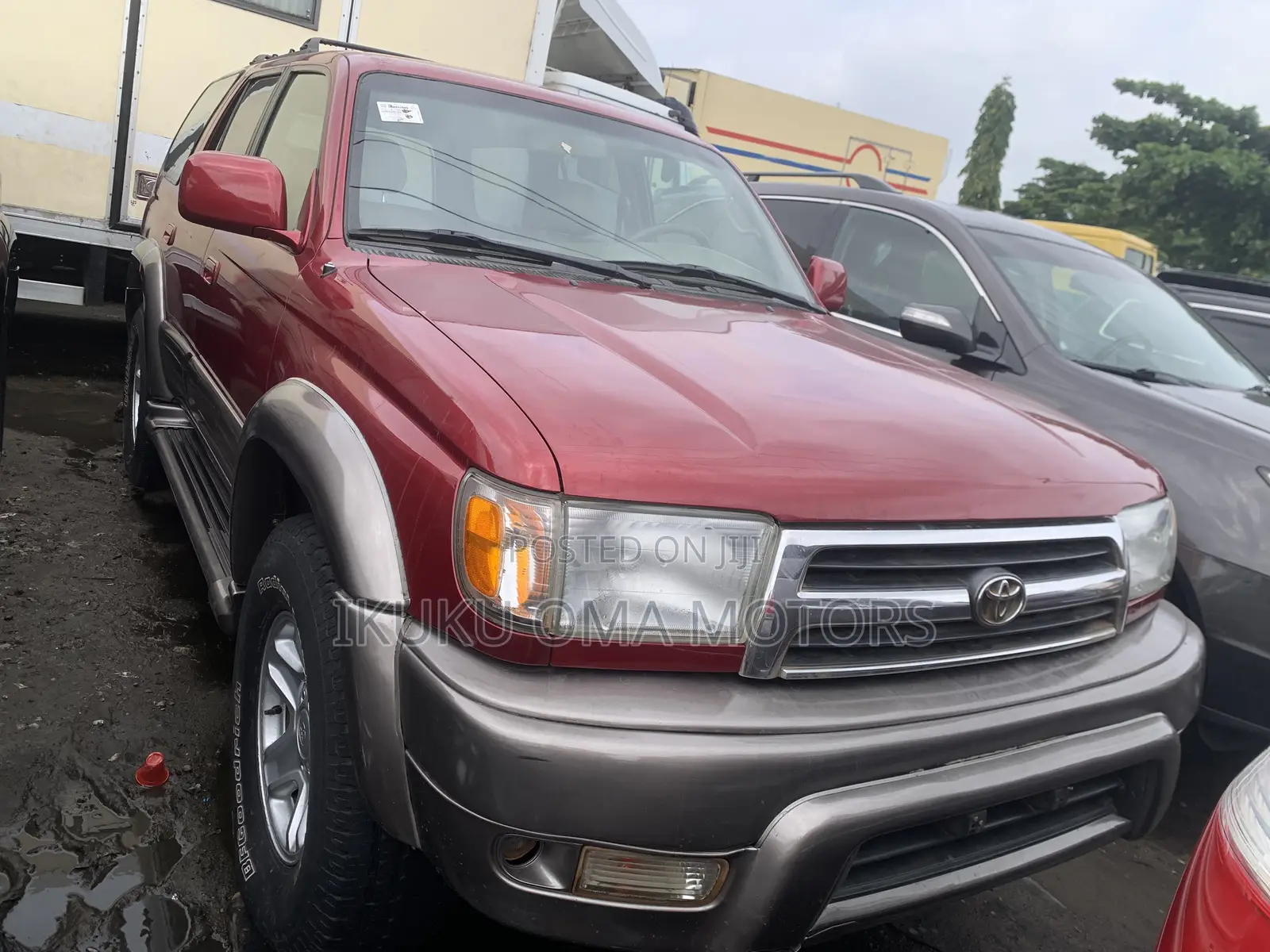 Toyota 4-Runner 2000 Red