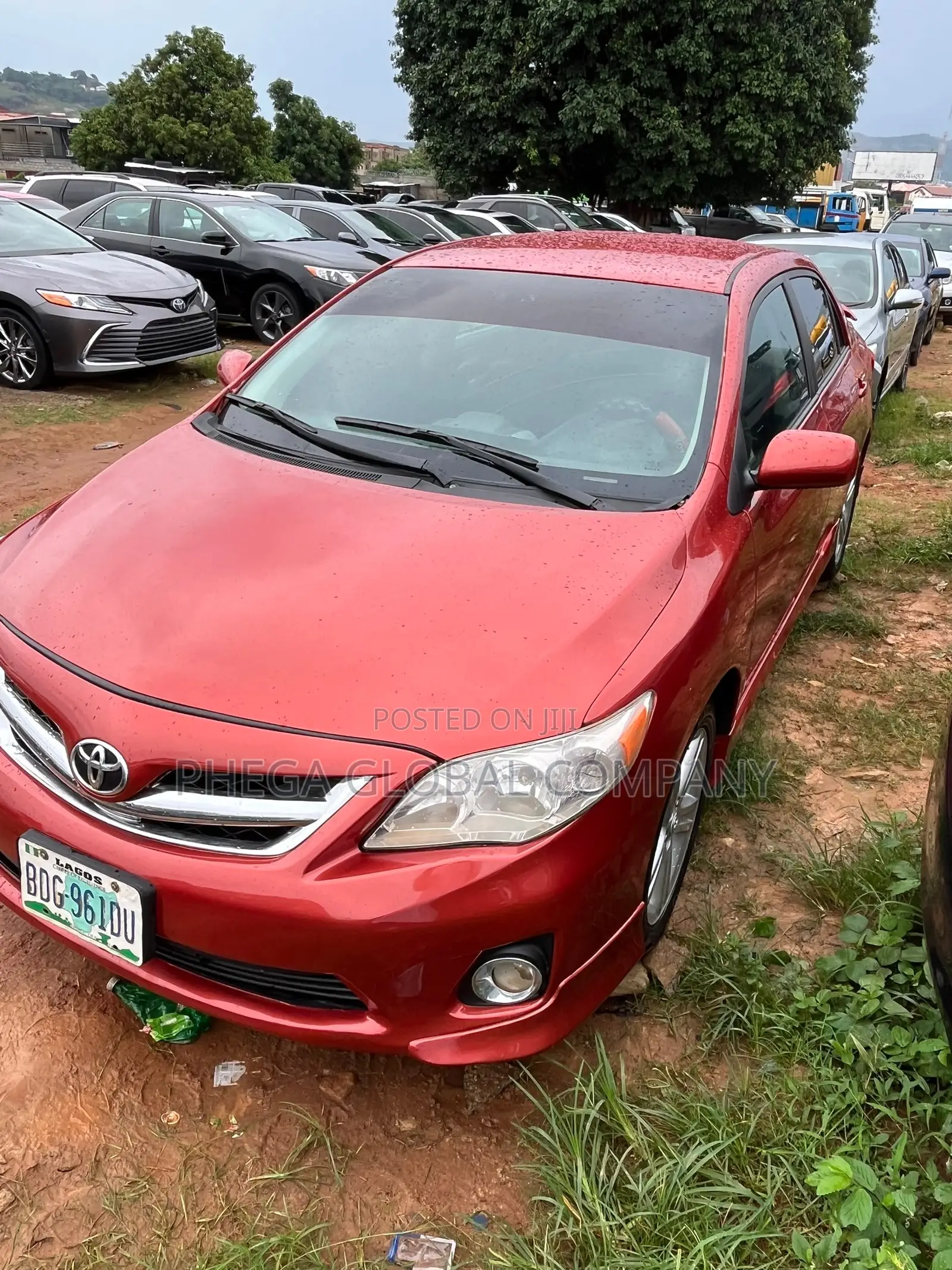 Toyota Corolla S 4dr Sedan (1.8L 4cyl 4A) 2013 Red