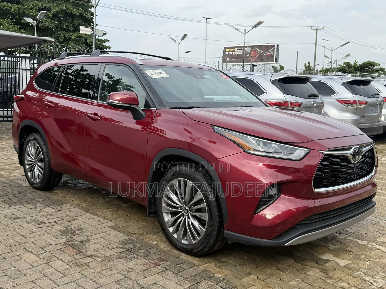 Toyota Highlander Platinum 2021 Red
