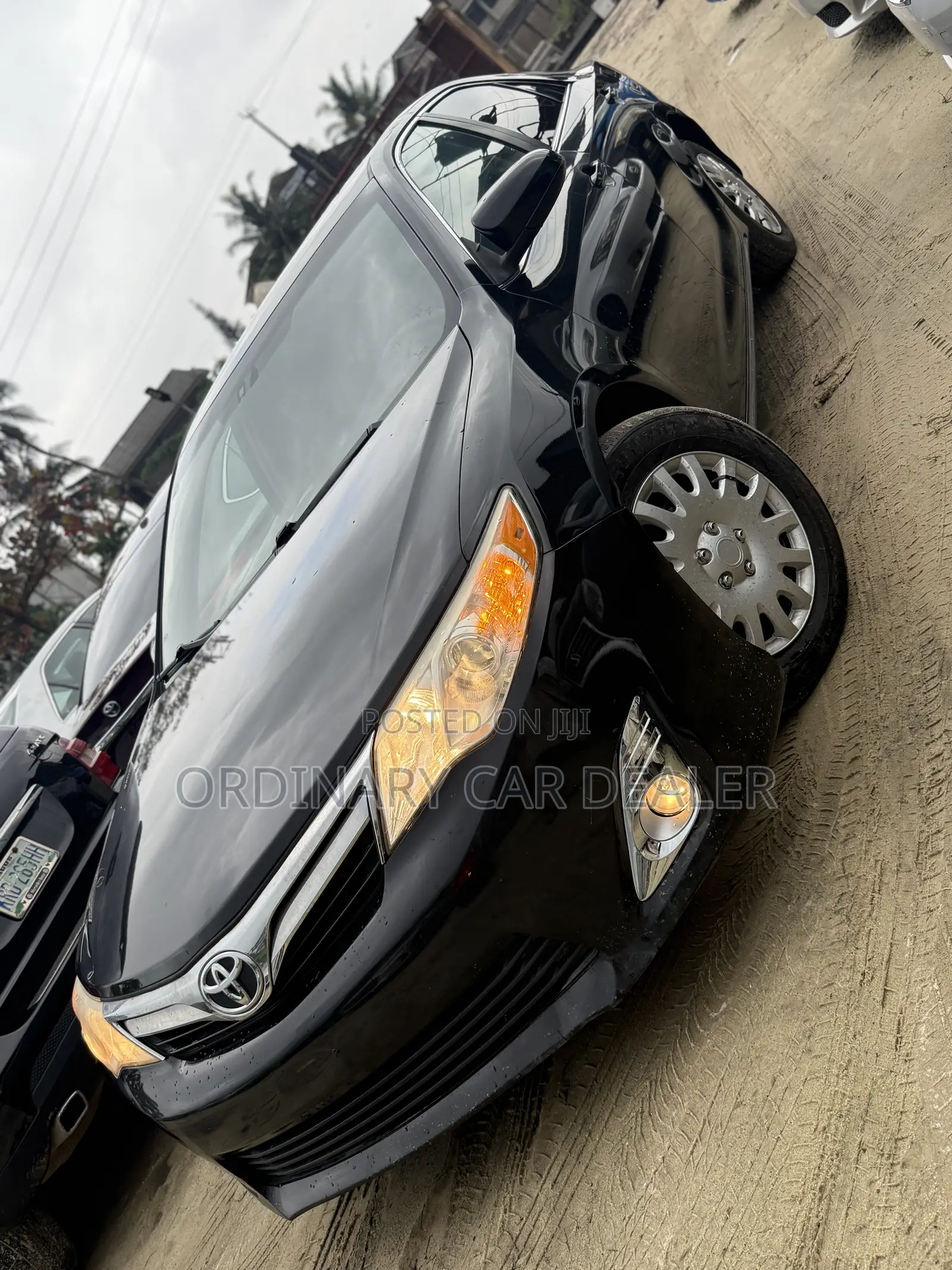 Toyota Camry LE 4dr Sedan (2.5L 4cyl 6A) 2012 Black