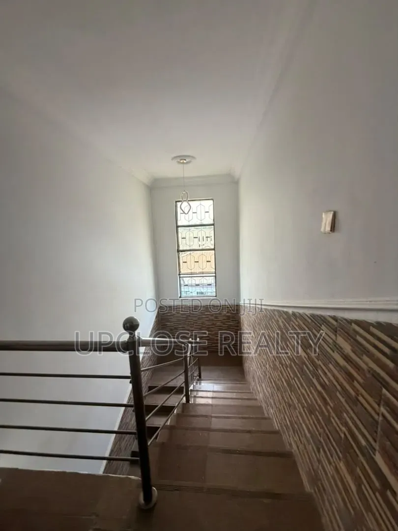 5bdrm Duplex in Maitama for rent