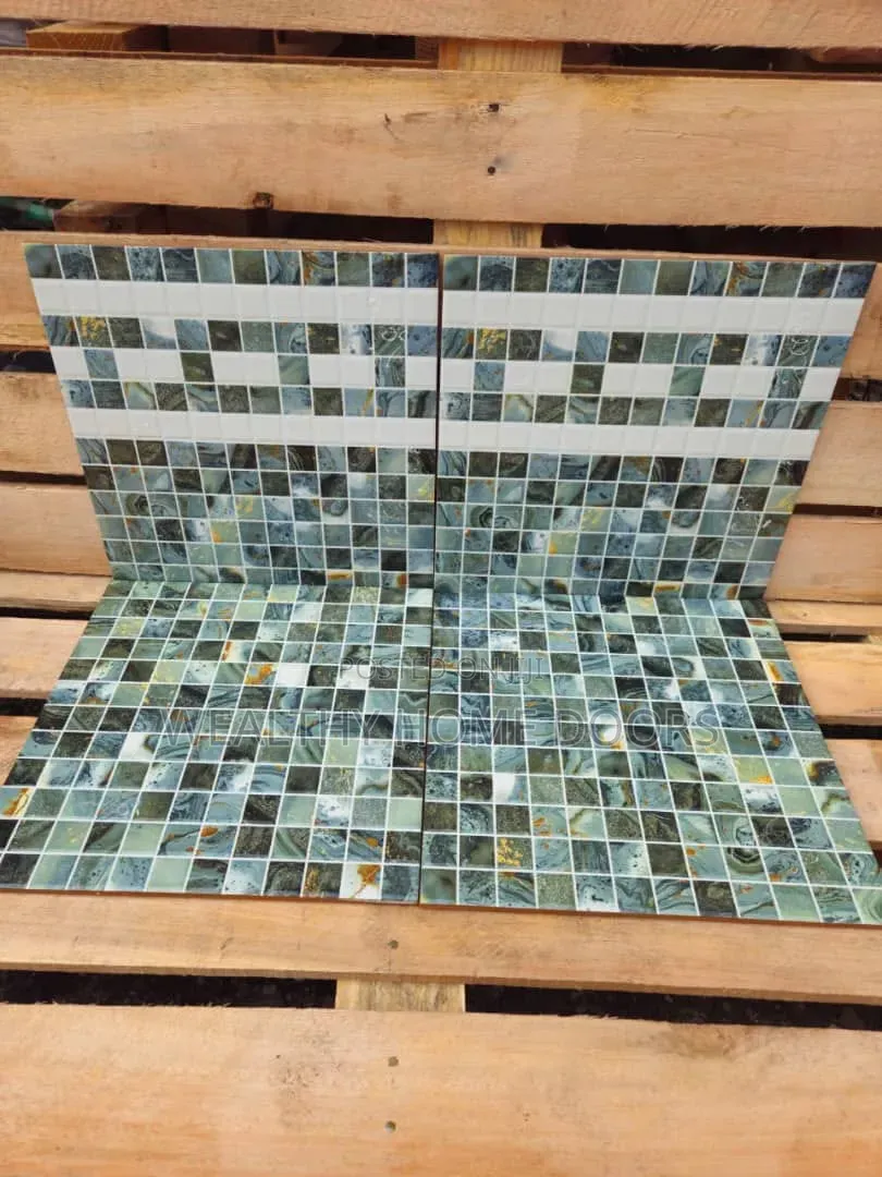 Spanish 33x33 Swimming Pool Tile With Greek Key Border