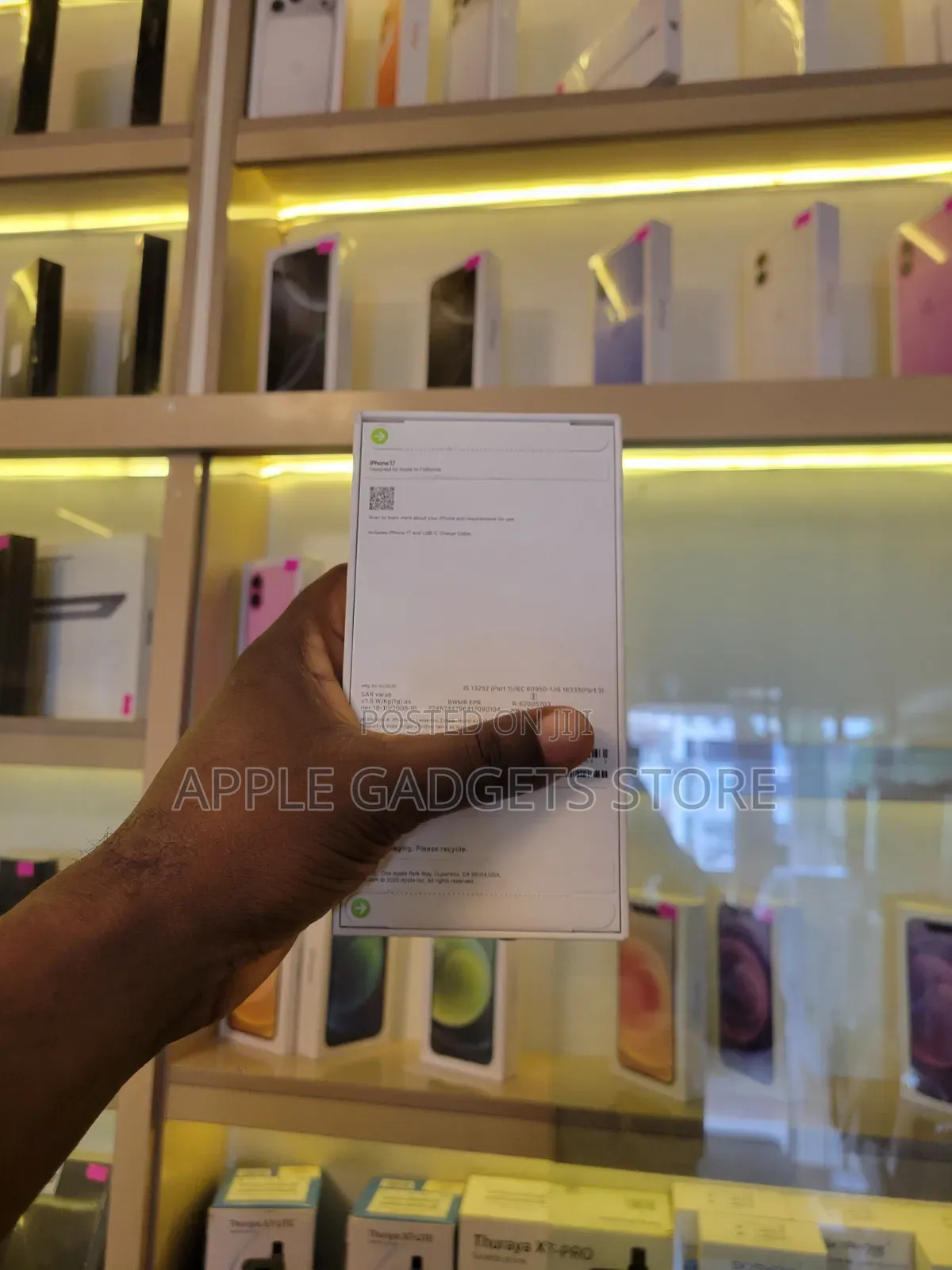 New Apple iPhone 17 256 GB Purple