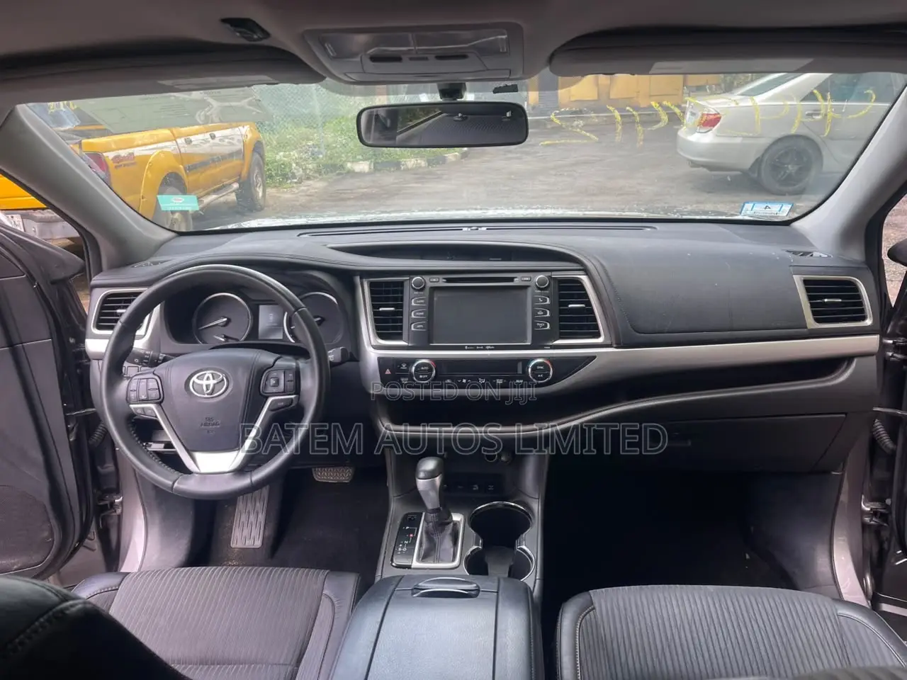 Toyota Highlander LE Plus V6 4x4 (3.5L 6cyl 6A) 2016 Gray
