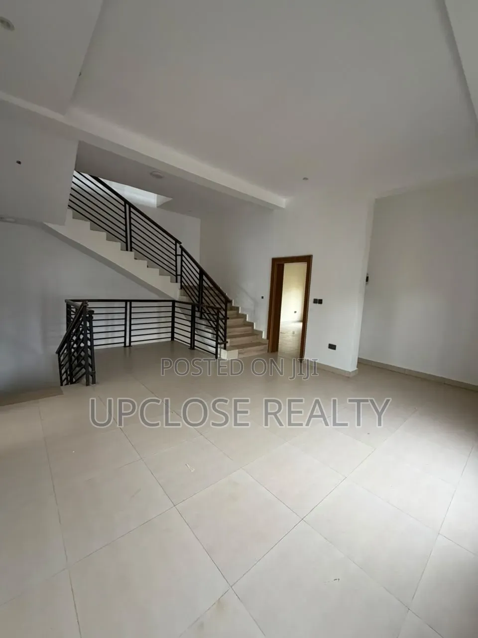 4bdrm Townhouse / Terrace in Maitama for rent