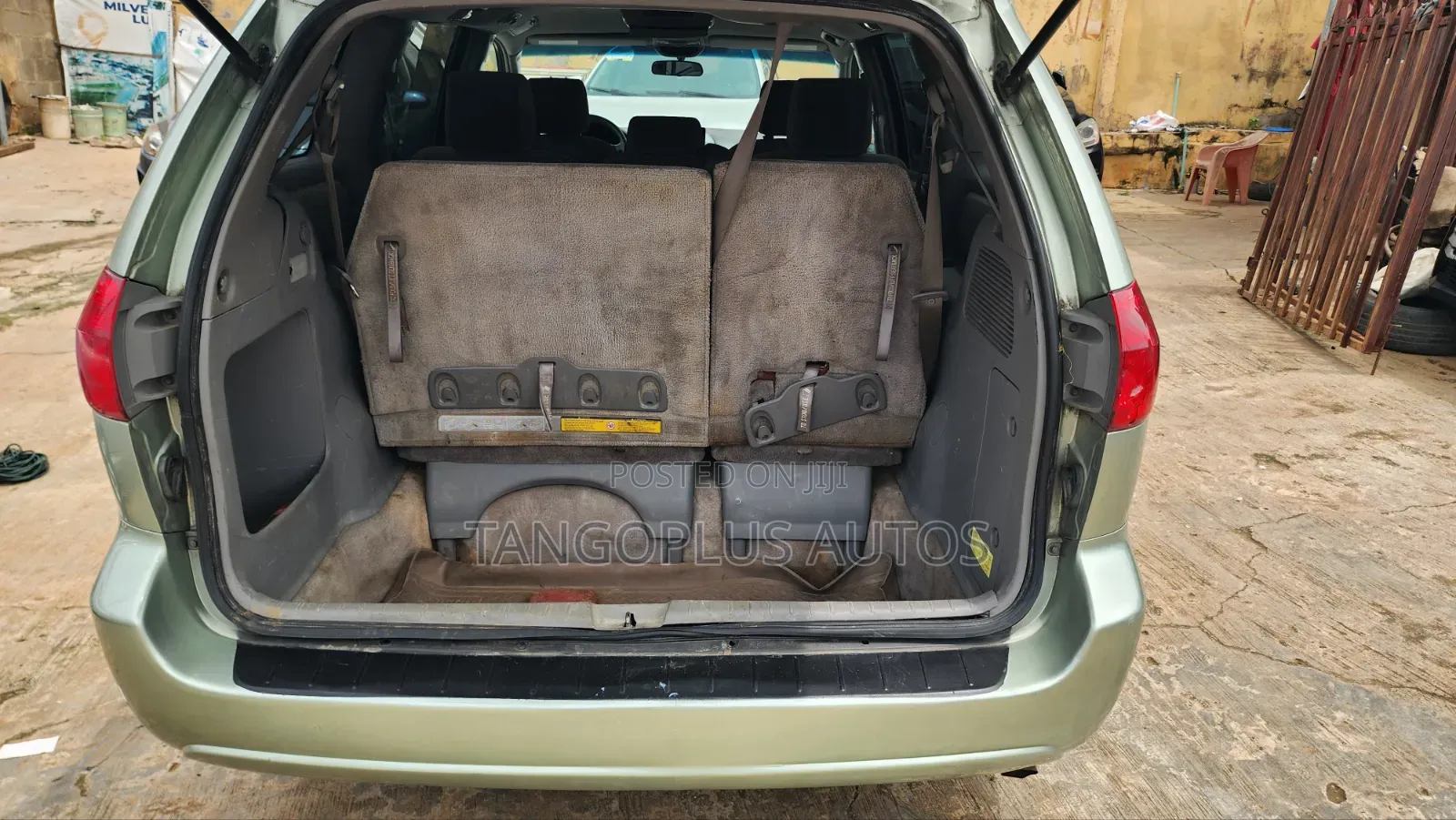 Toyota Sienna 2005 Gray
