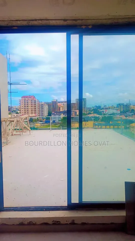 2bdrm Apartment in Victoria Island, 1004 for sale