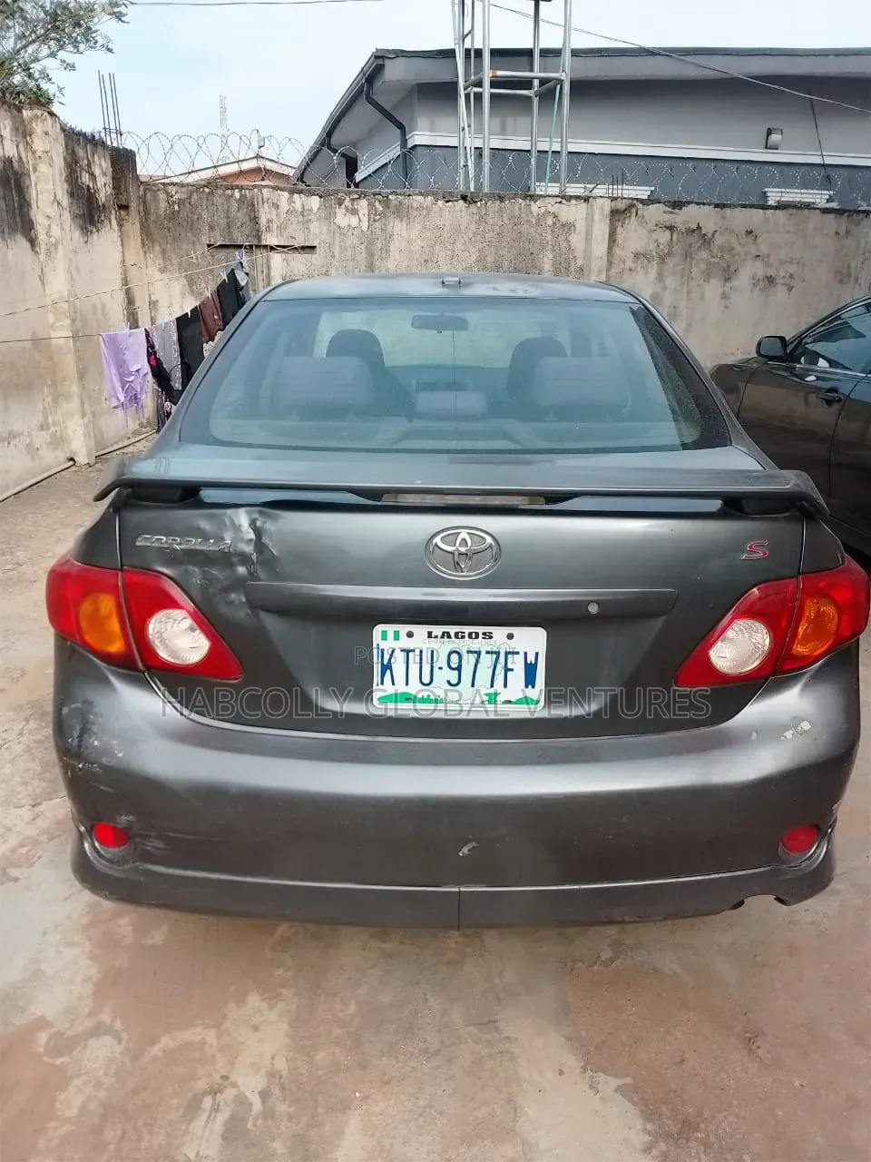 Toyota Corolla 2010 Gray