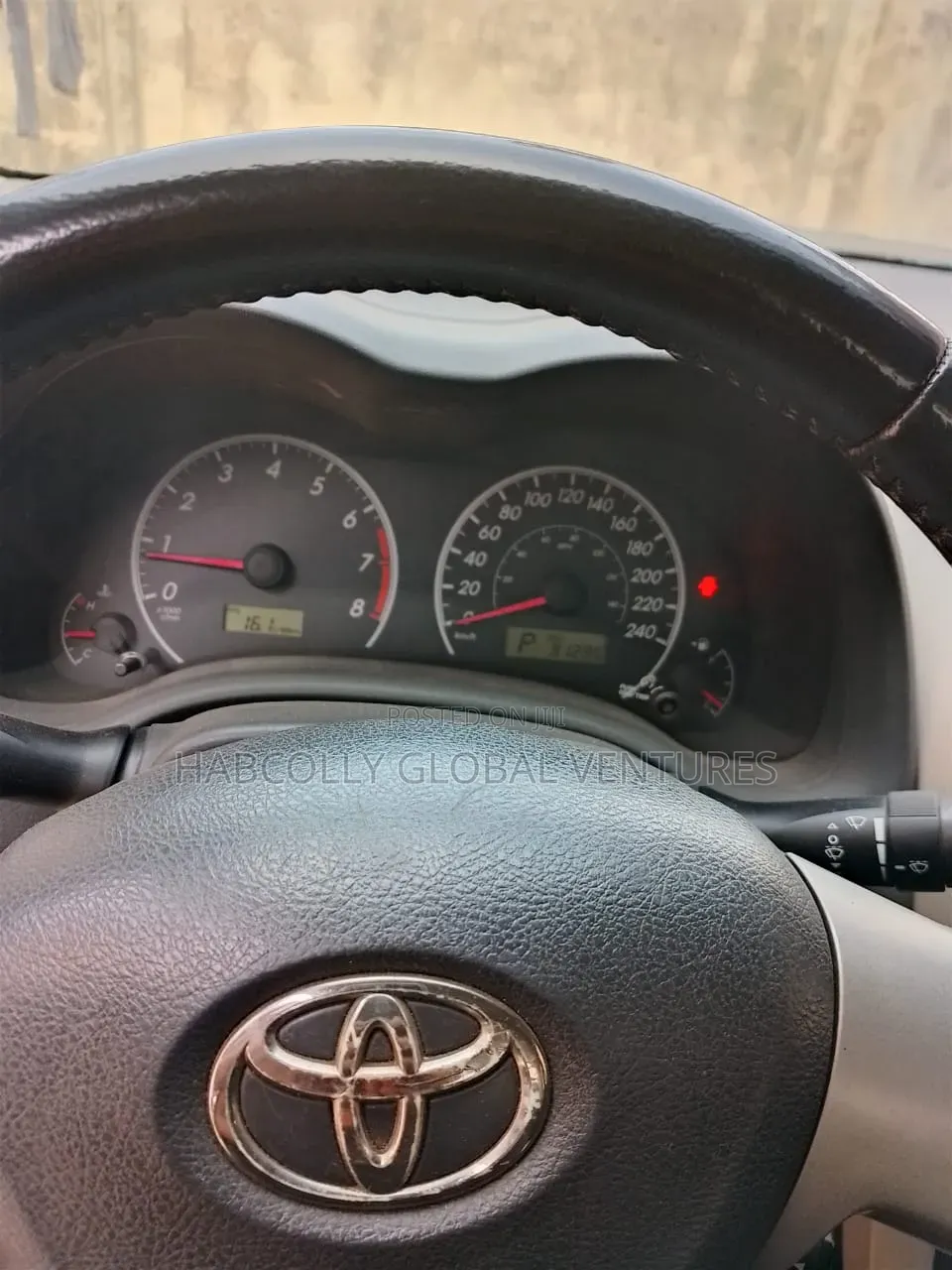 Toyota Corolla 2010 Gray