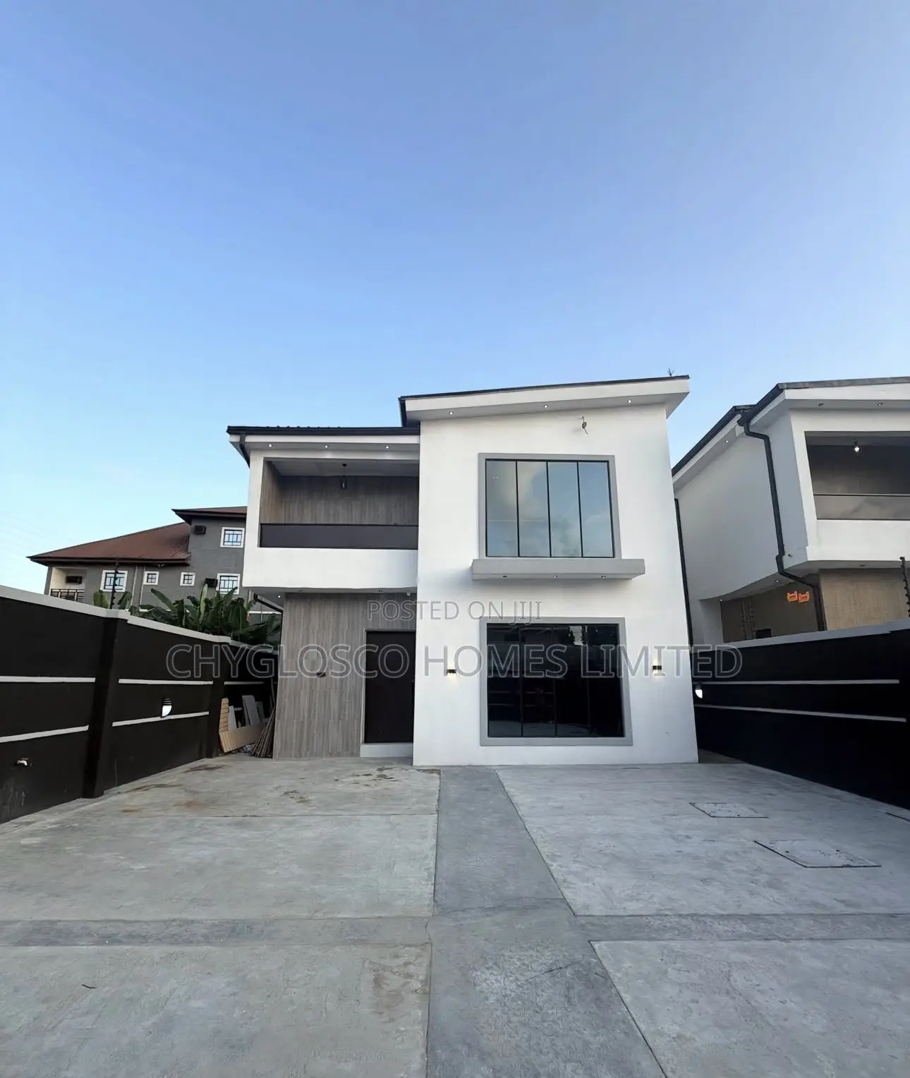 4bdrm Duplex in Cocaine Estate, New Layout for sale