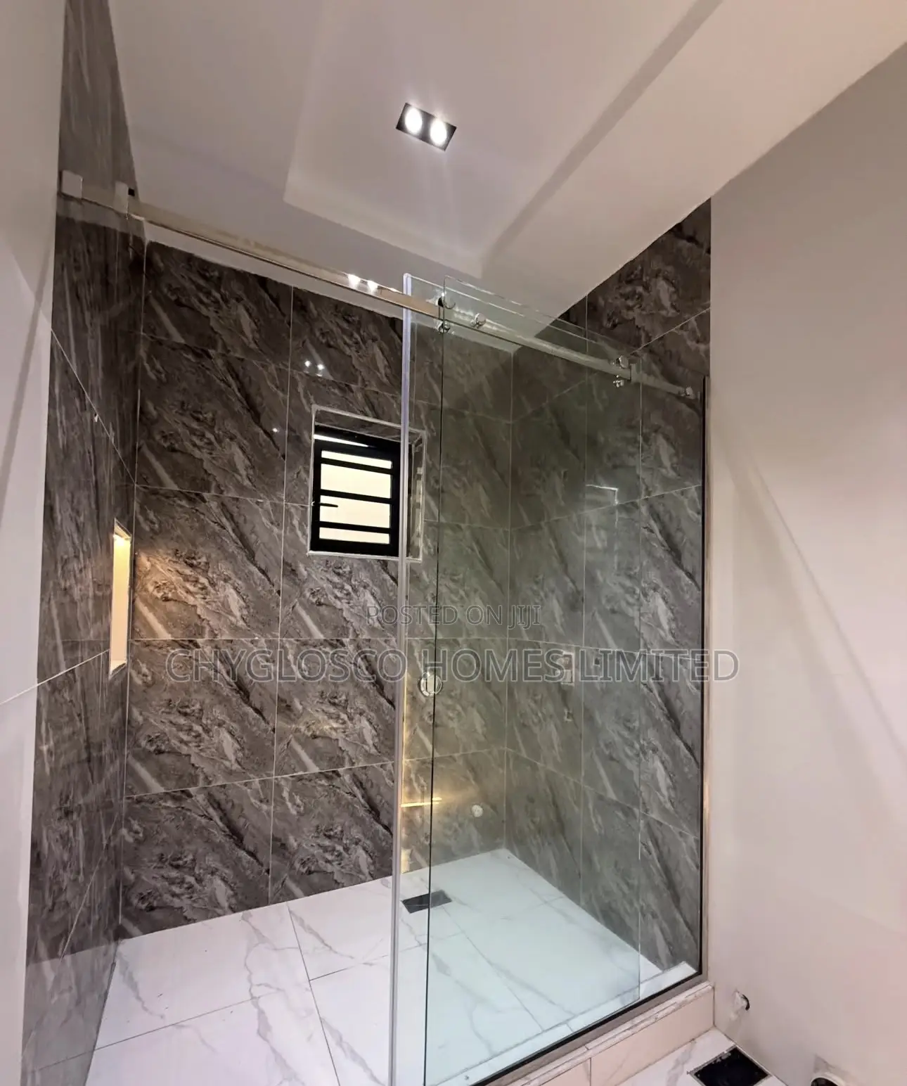 4bdrm Duplex in Cocaine Estate, New Layout for sale